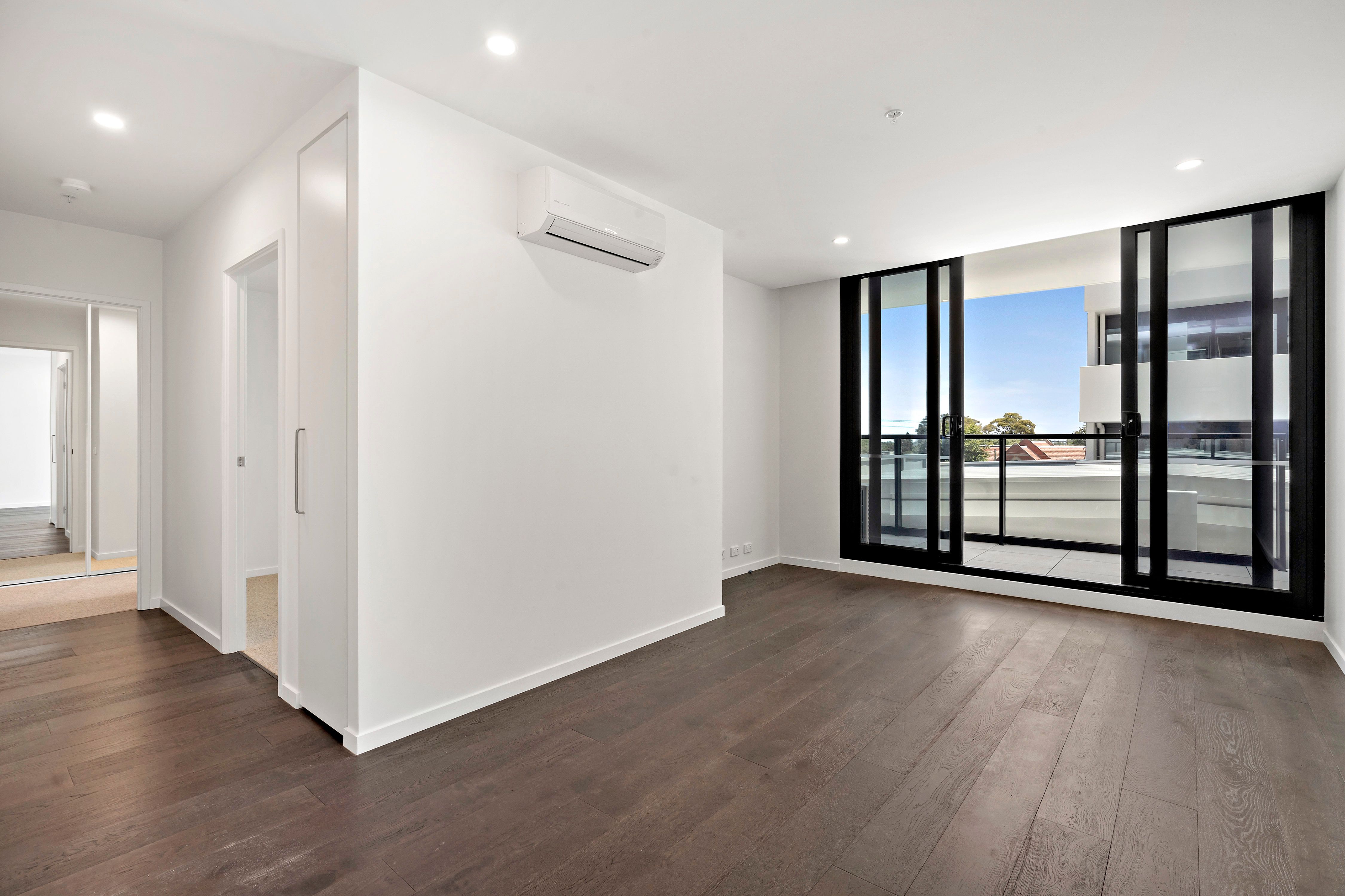 512/2 Dalgety Street, Oakleigh, VIC 3166