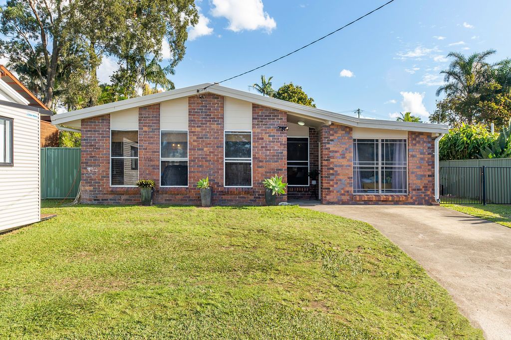 12 Babirra Street, Hope Island, QLD 4212