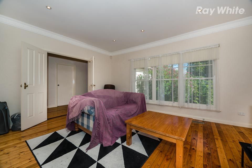 18 Winifred, Preston, VIC 3072