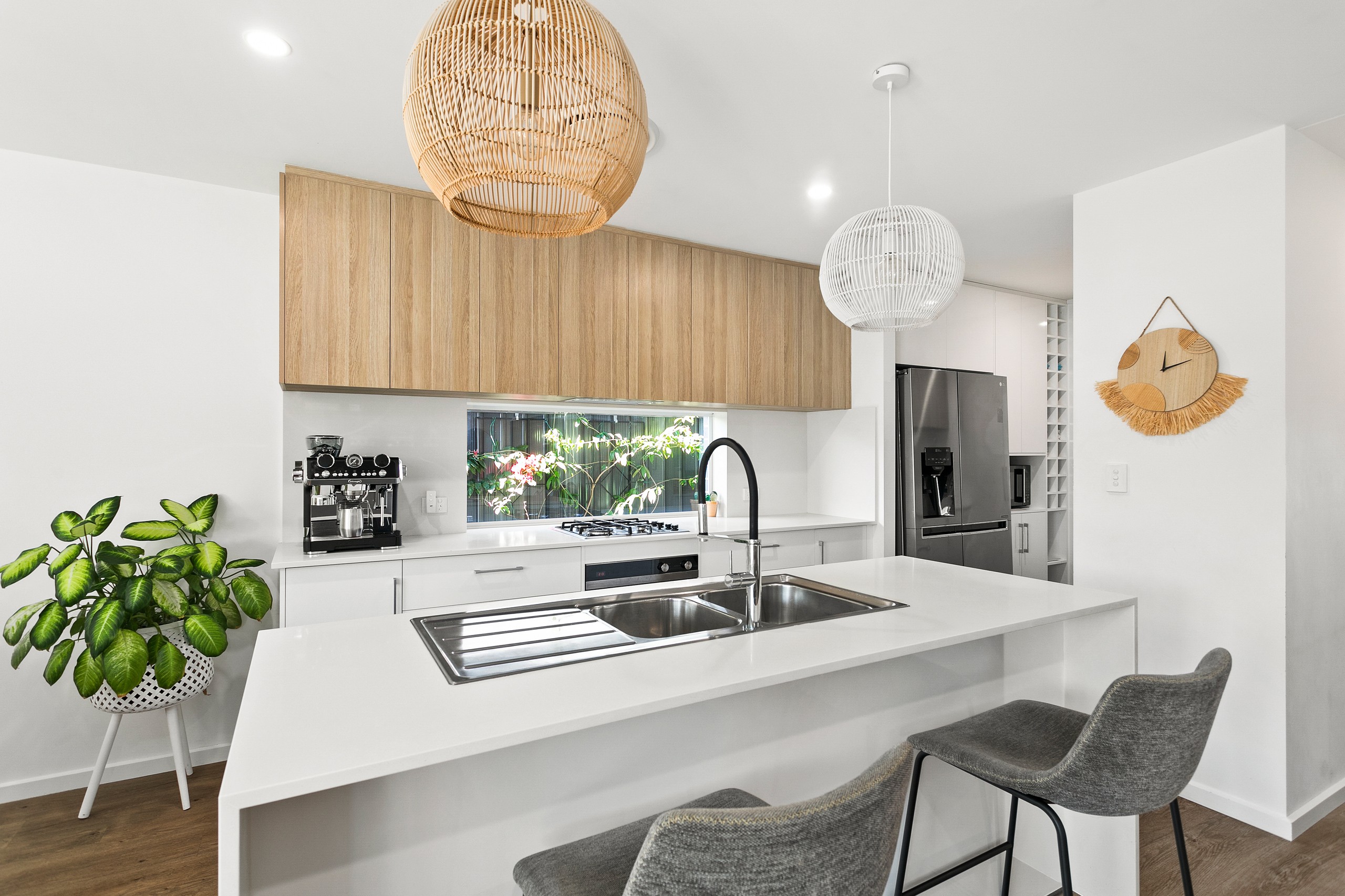 6 Coral Tree Crescent, Calderwood, NSW 2527