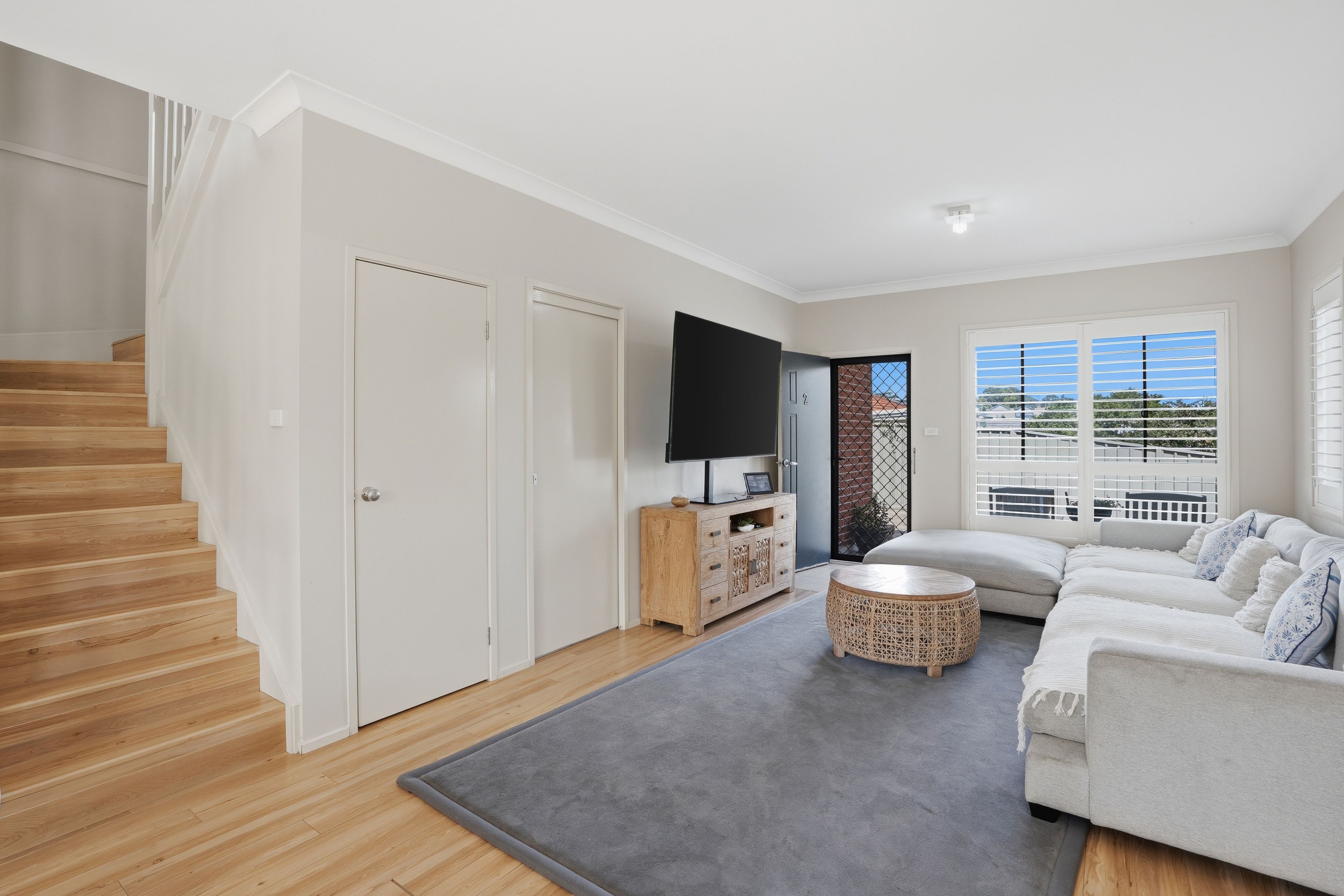 2/153 Cresthaven Avenue, Bateau Bay, NSW 2261