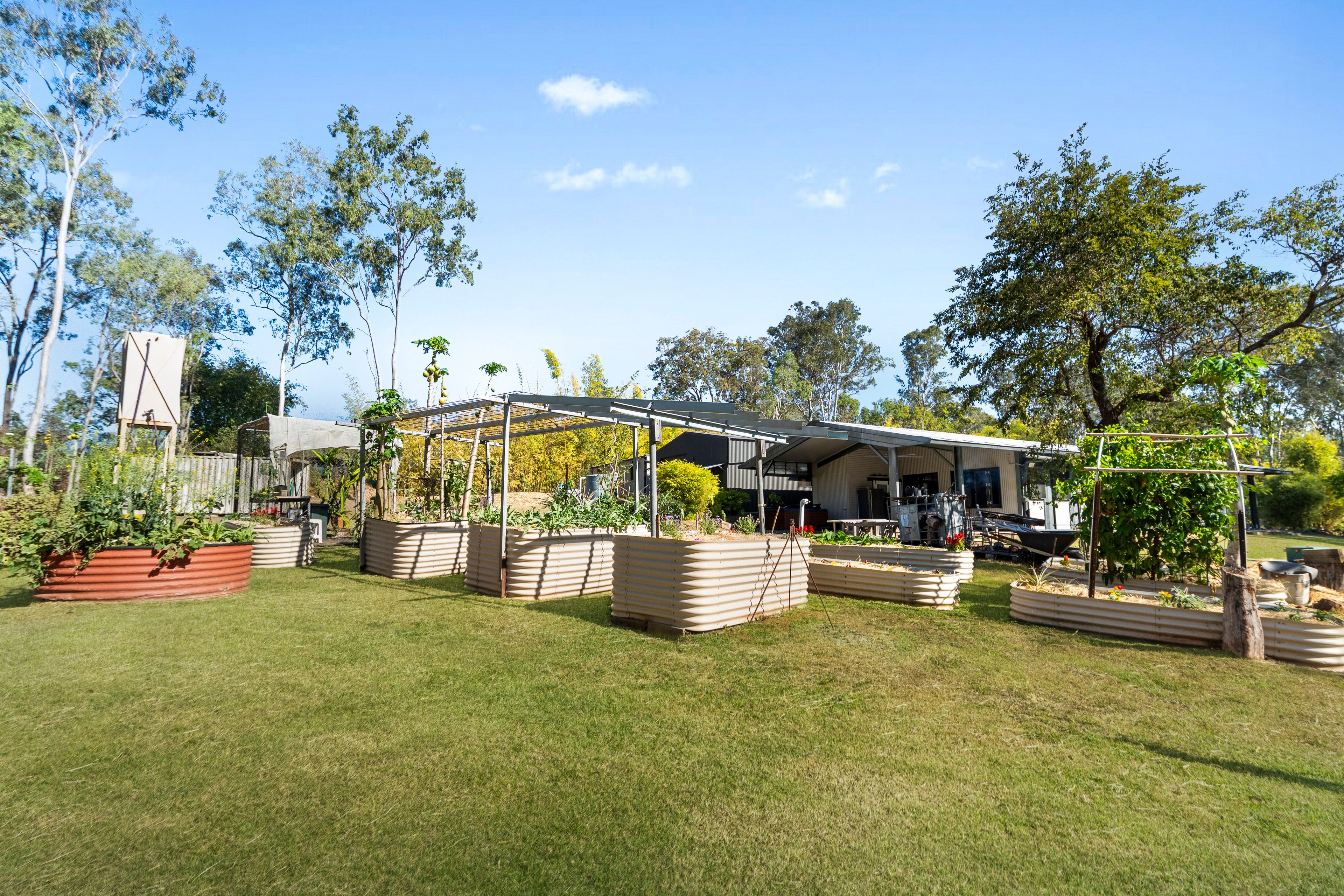 40-42 Tuggerah Grove — photo 15 of 30
