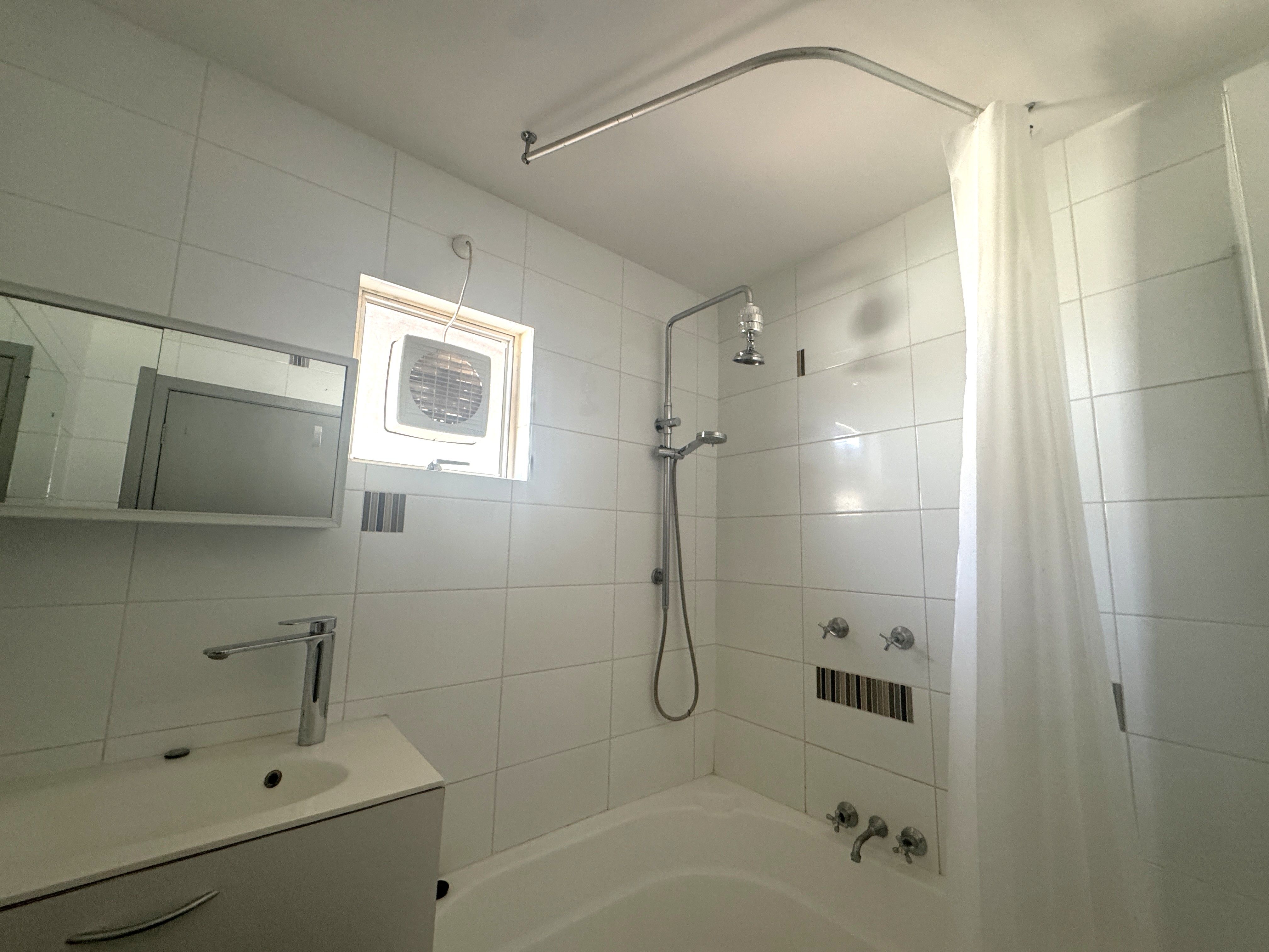 66 Robinson Street — photo 22 of 30