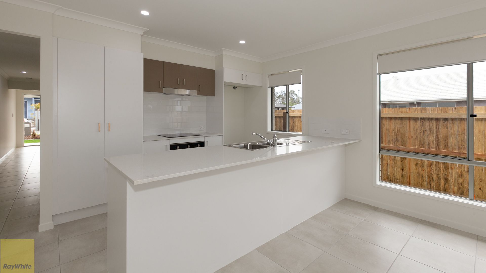 42 Mackellar Way, Walloon, QLD 4306