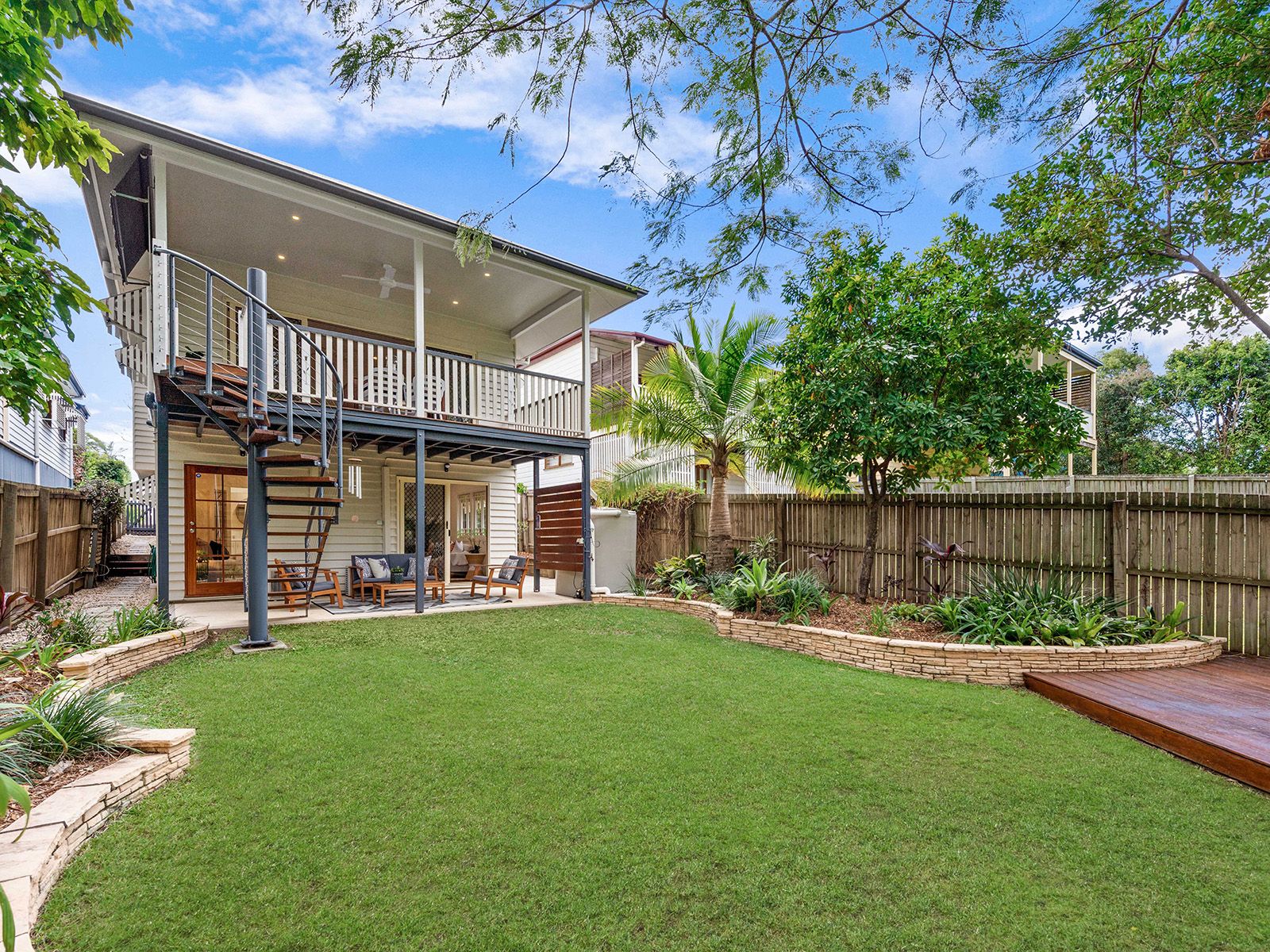 147 Strong Avenue, Graceville QLD 4075