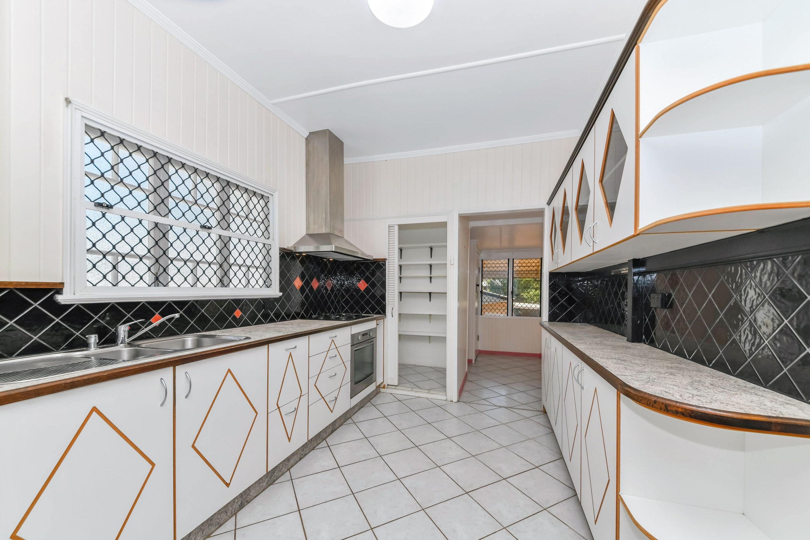 72 Halstead Street, Gulliver, QLD 4812