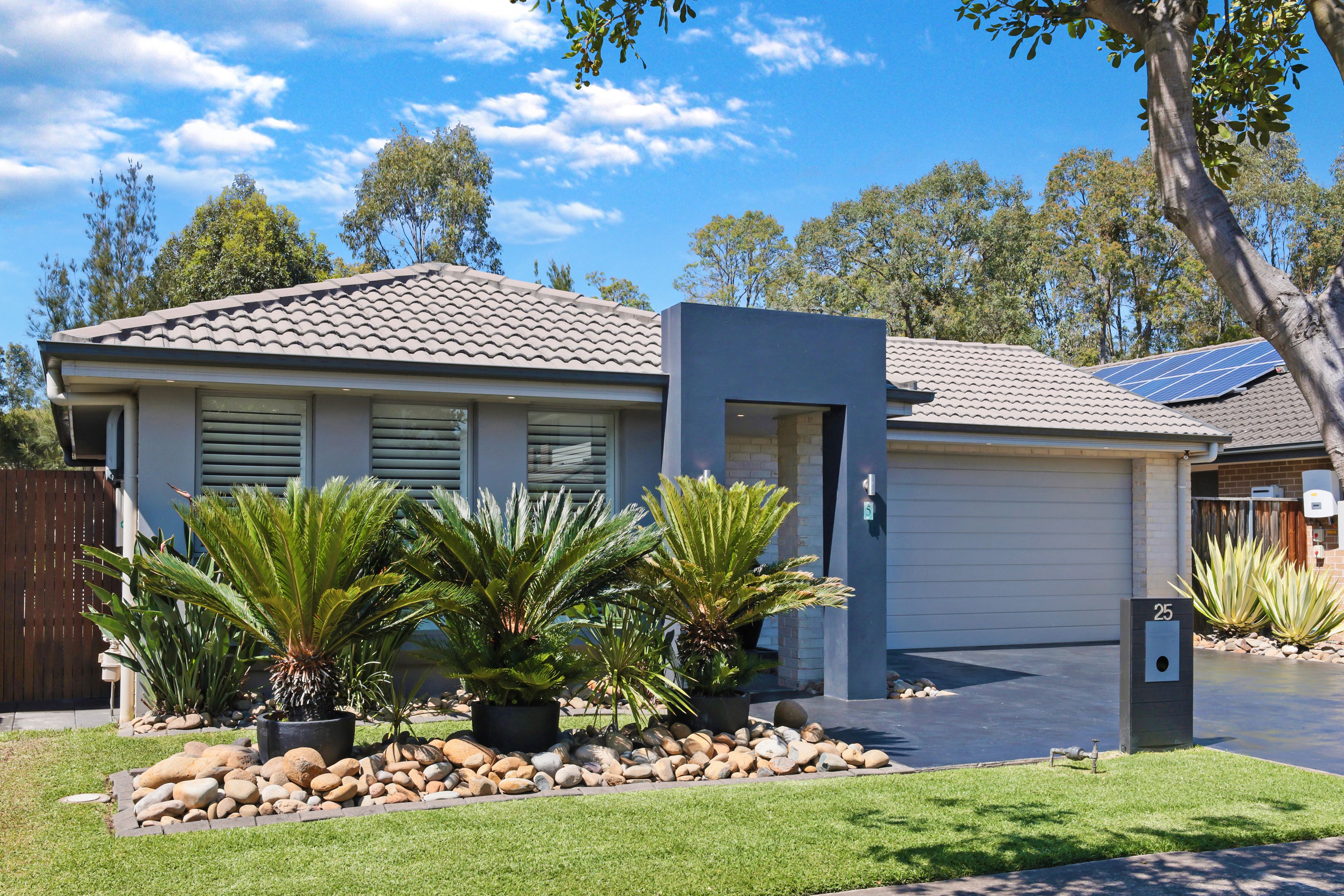 25 Sanderling Crescent, Cranebrook, NSW 2749