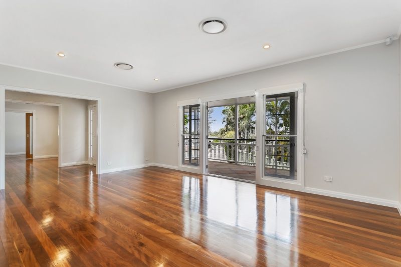 23 Glencairn Avenue, Indooroopilly, QLD 4068