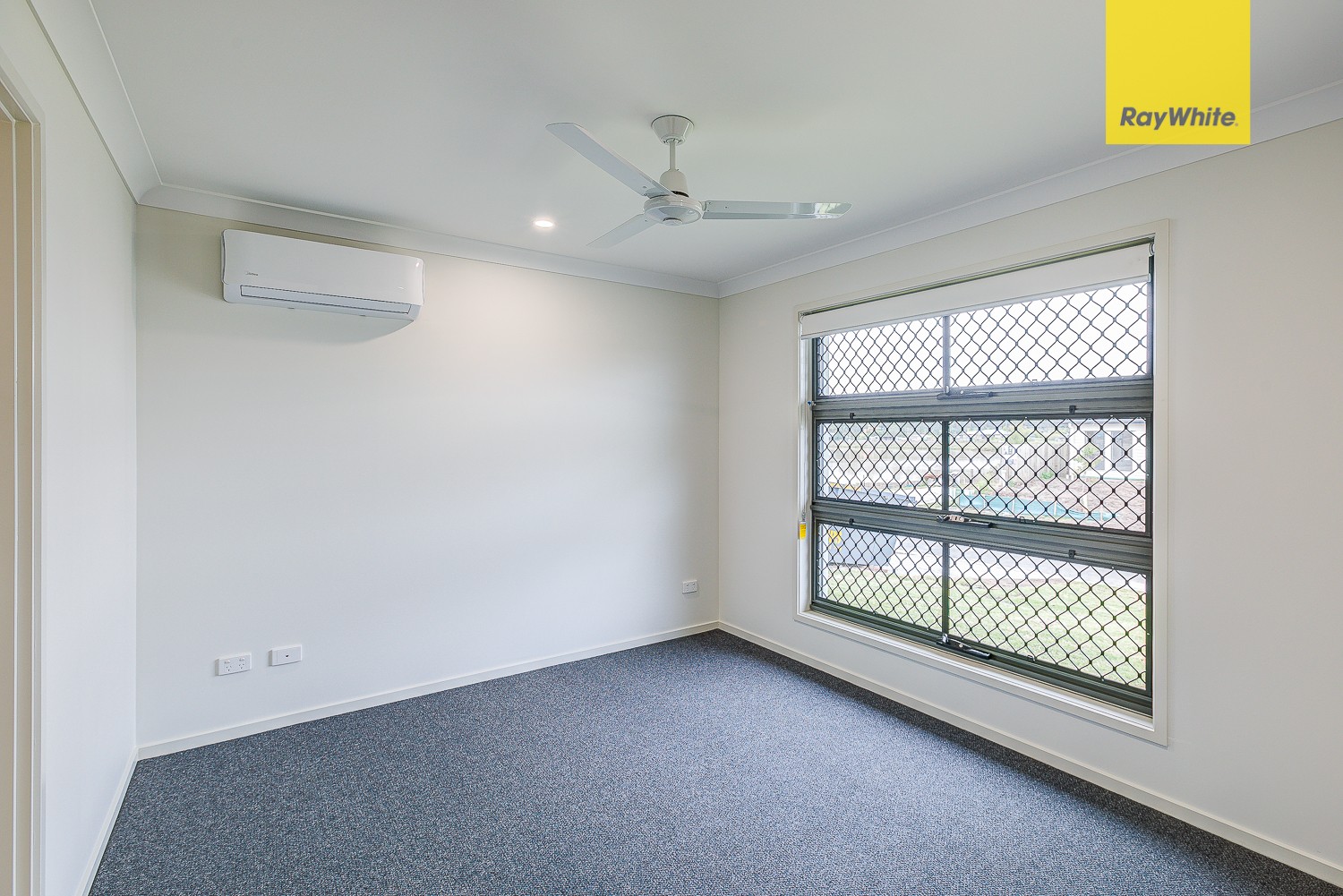 1/10 Claireview Street, Logan Reserve, QLD 4133