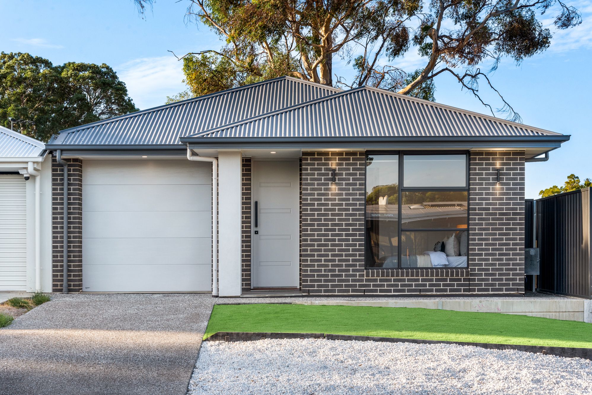 15 Flavian Crescent