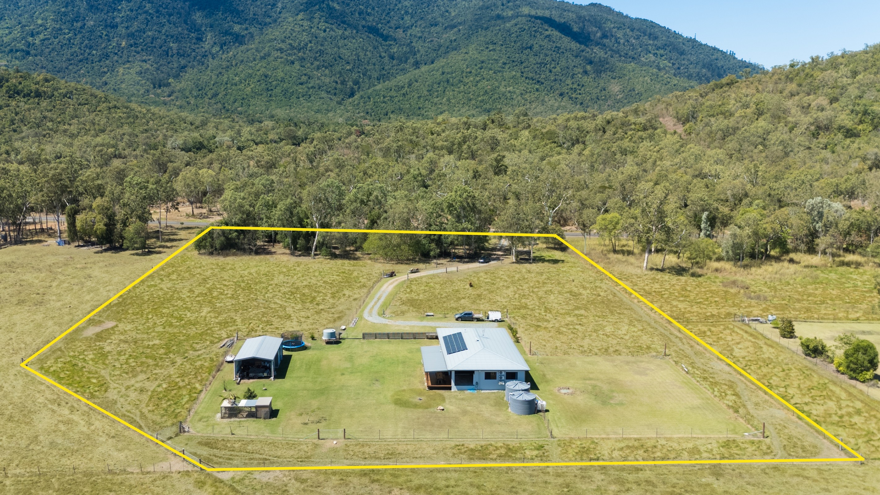 717 Dingo Beach Road, Gregory River, QLD 4800