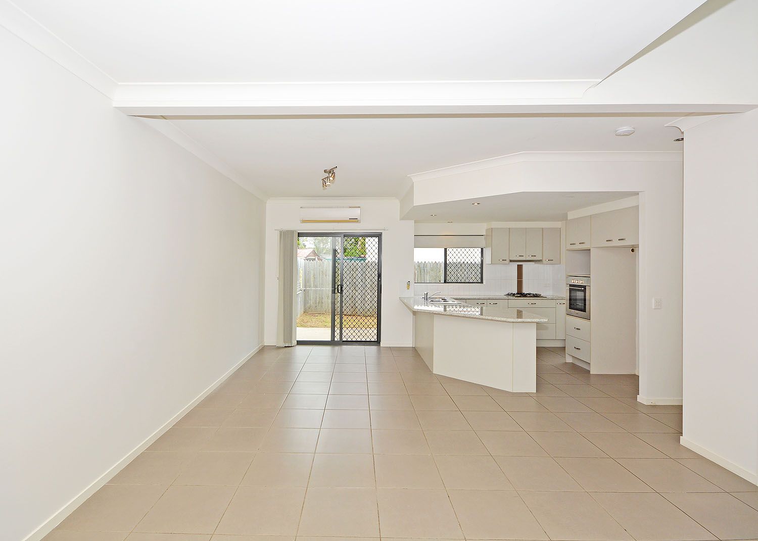1/115 Torquay Road, Scarness, QLD 4655