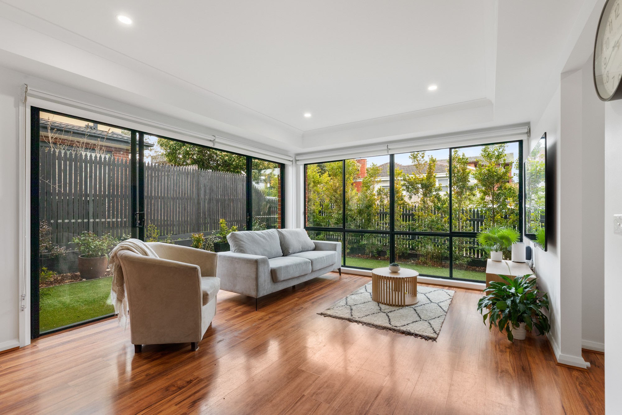 2B Eyre Street, Burwood, VIC 3125