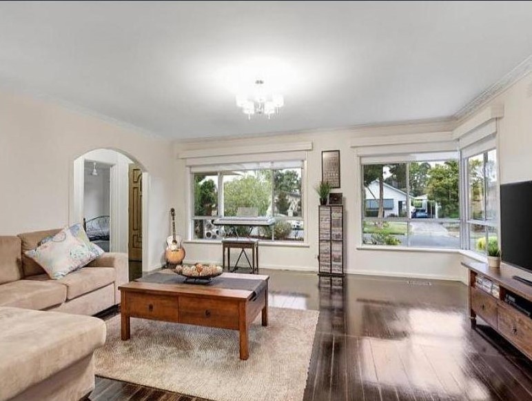 32 Sevenoaks Road, Burwood East, VIC 3151
