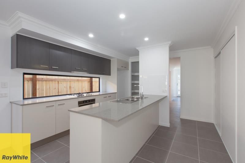 7 Osprey Street, Redbank Plains, QLD 4301