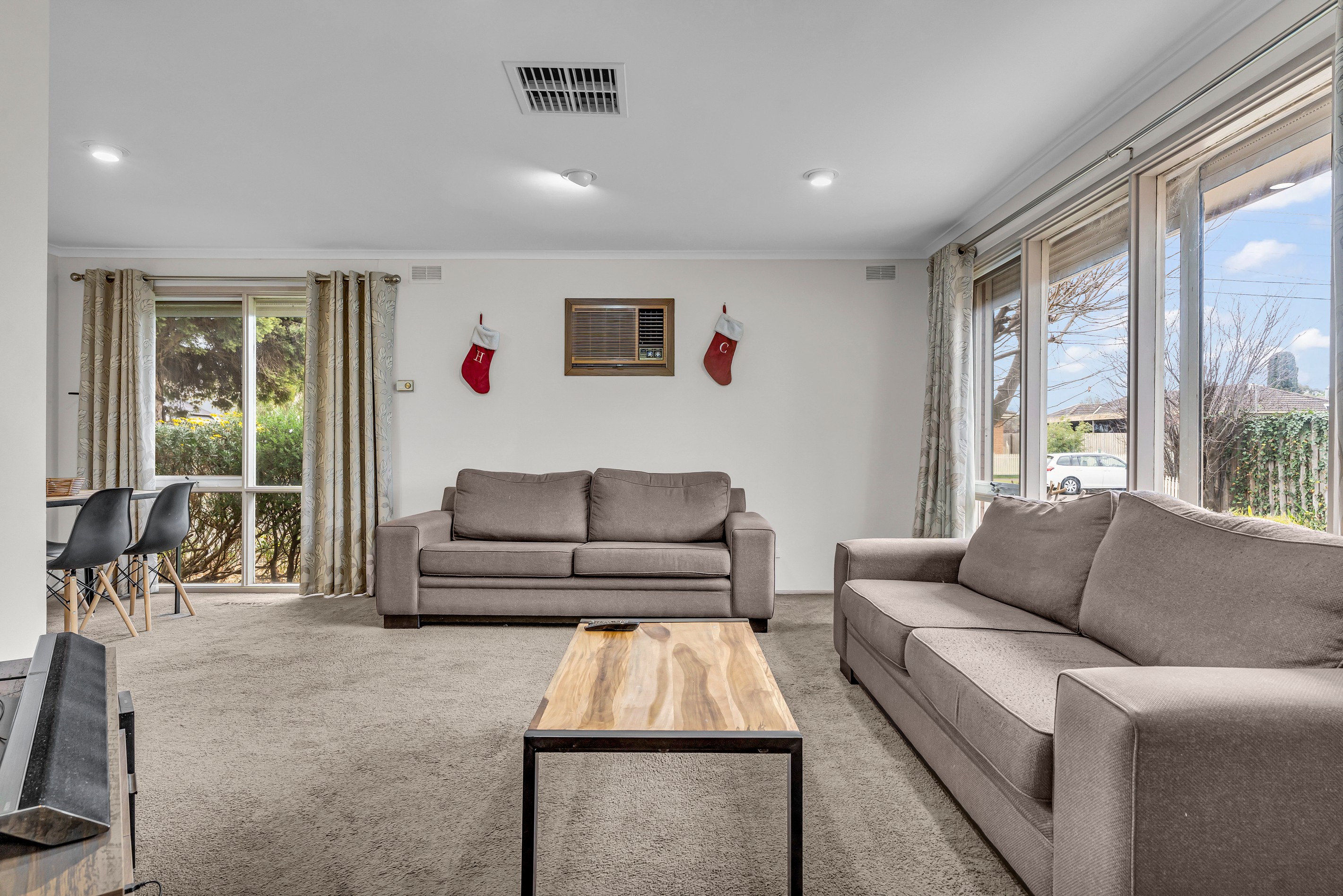 50 Hume Avenue, Melton South, VIC 3338