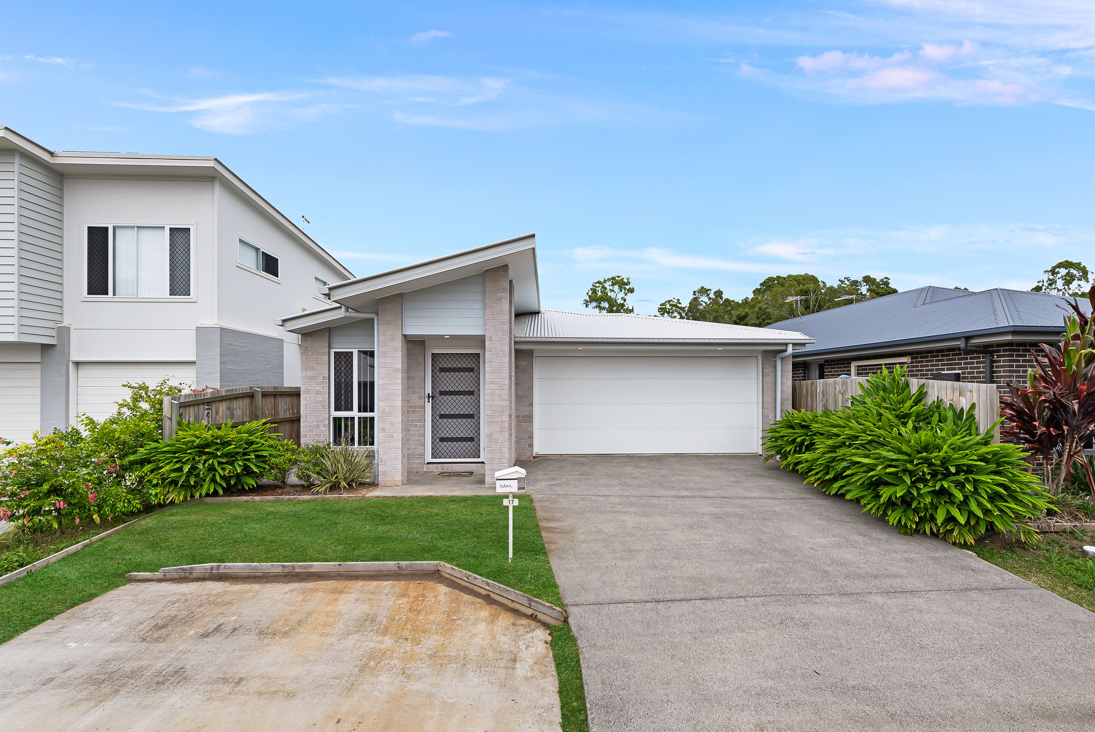 17 Miranda Street, Morayfield QLD 4506