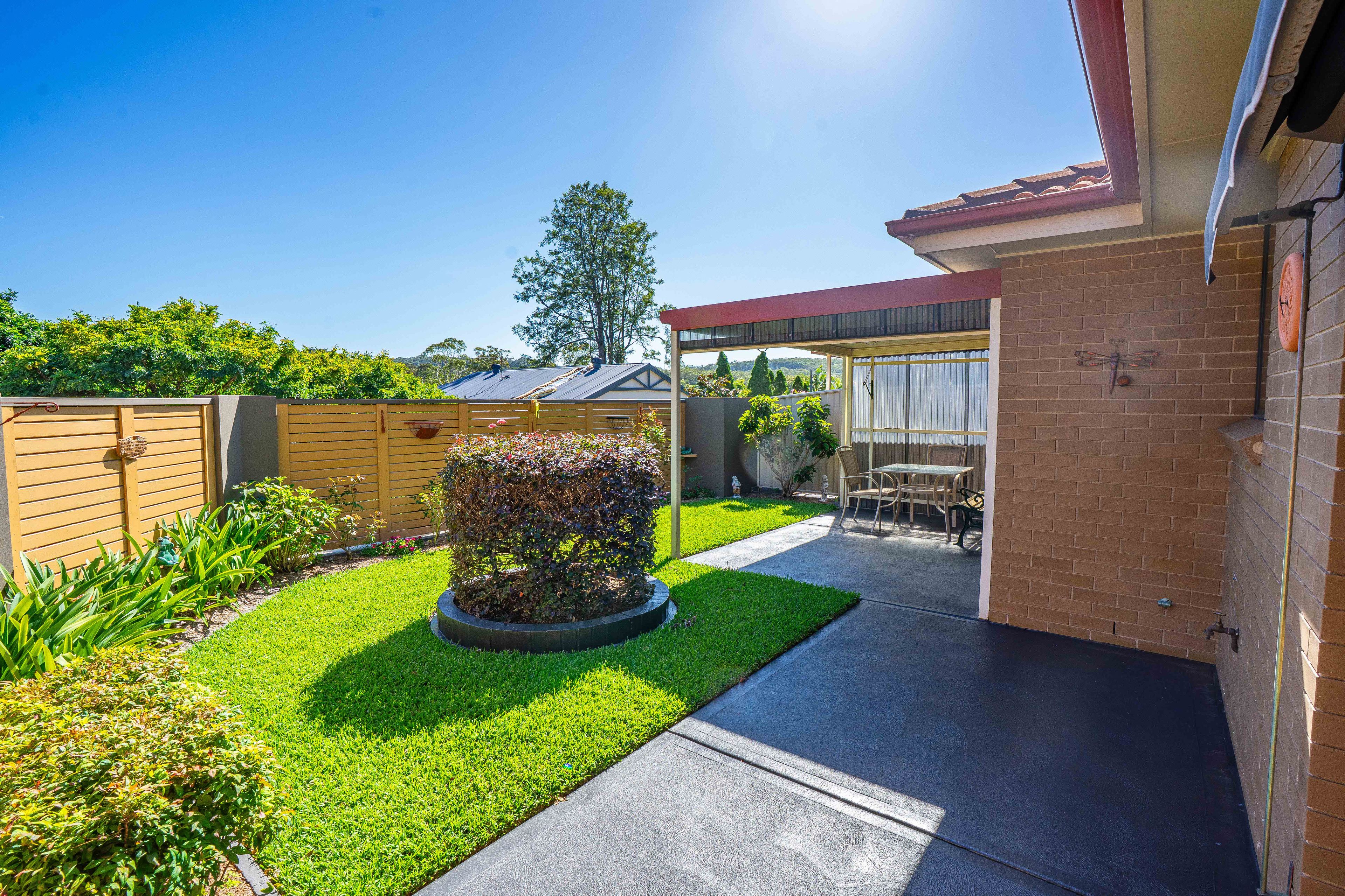 8B Charlton Street, Eleebana, NSW 2282