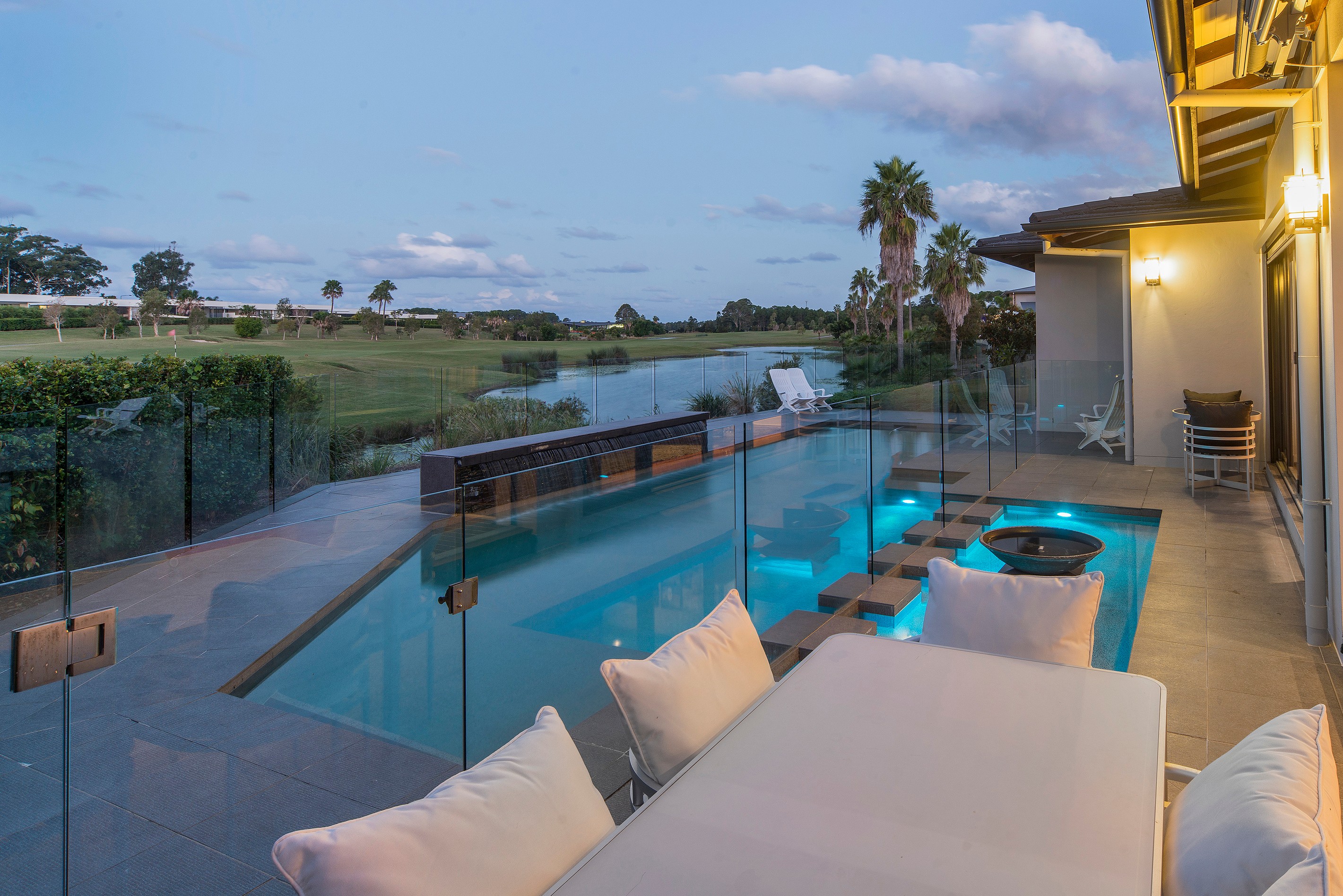 2288 Banksia Lakes Drive, Sanctuary Cove, QLD 4212