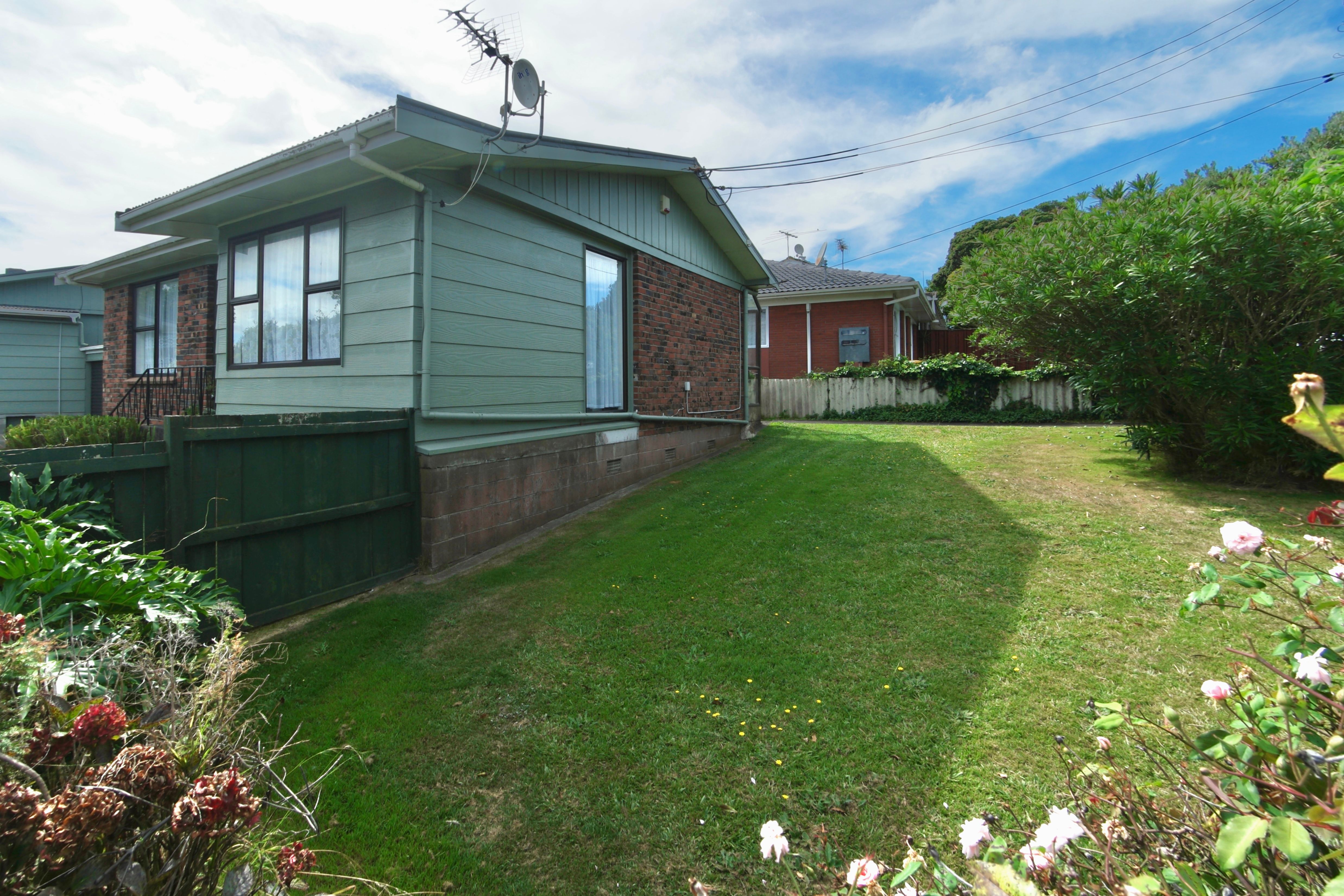 1/678 Pakuranga Road, Howick, Manukau City
