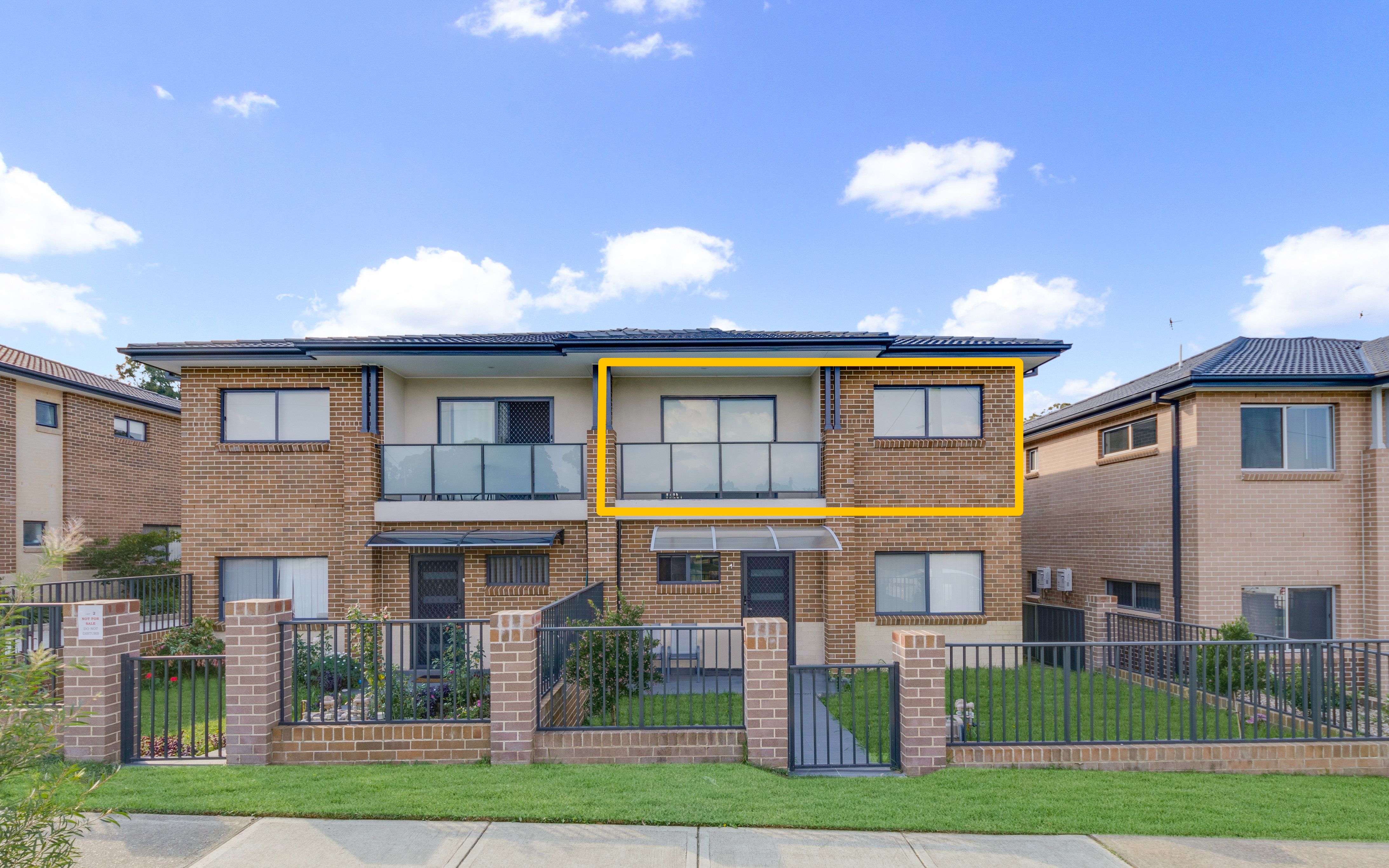 10/26-28 Third Avenue, Macquarie Fields, NSW 2564