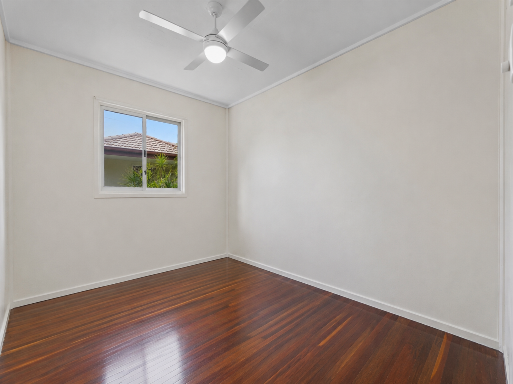 33 King Street — photo 10 of 14