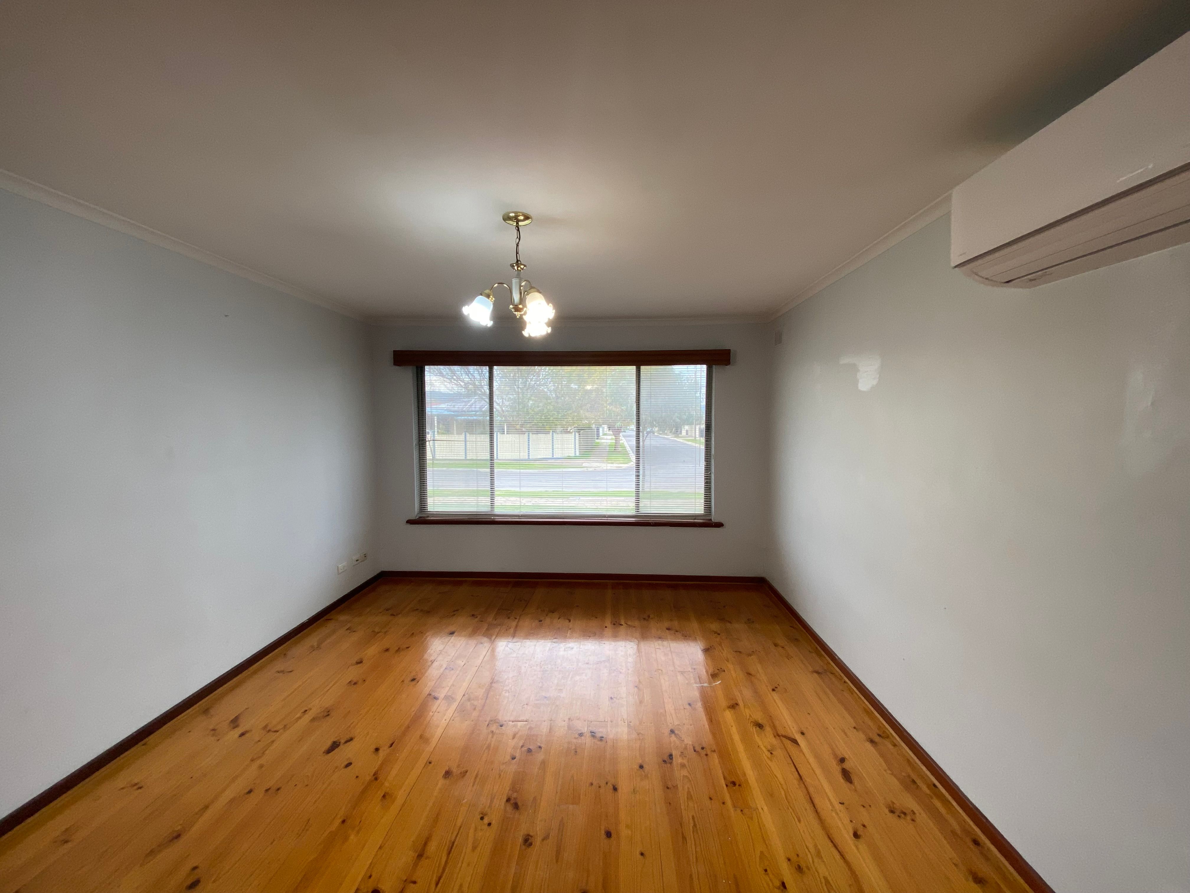 14 Heather Avenue, Windsor Gardens, SA 5087
