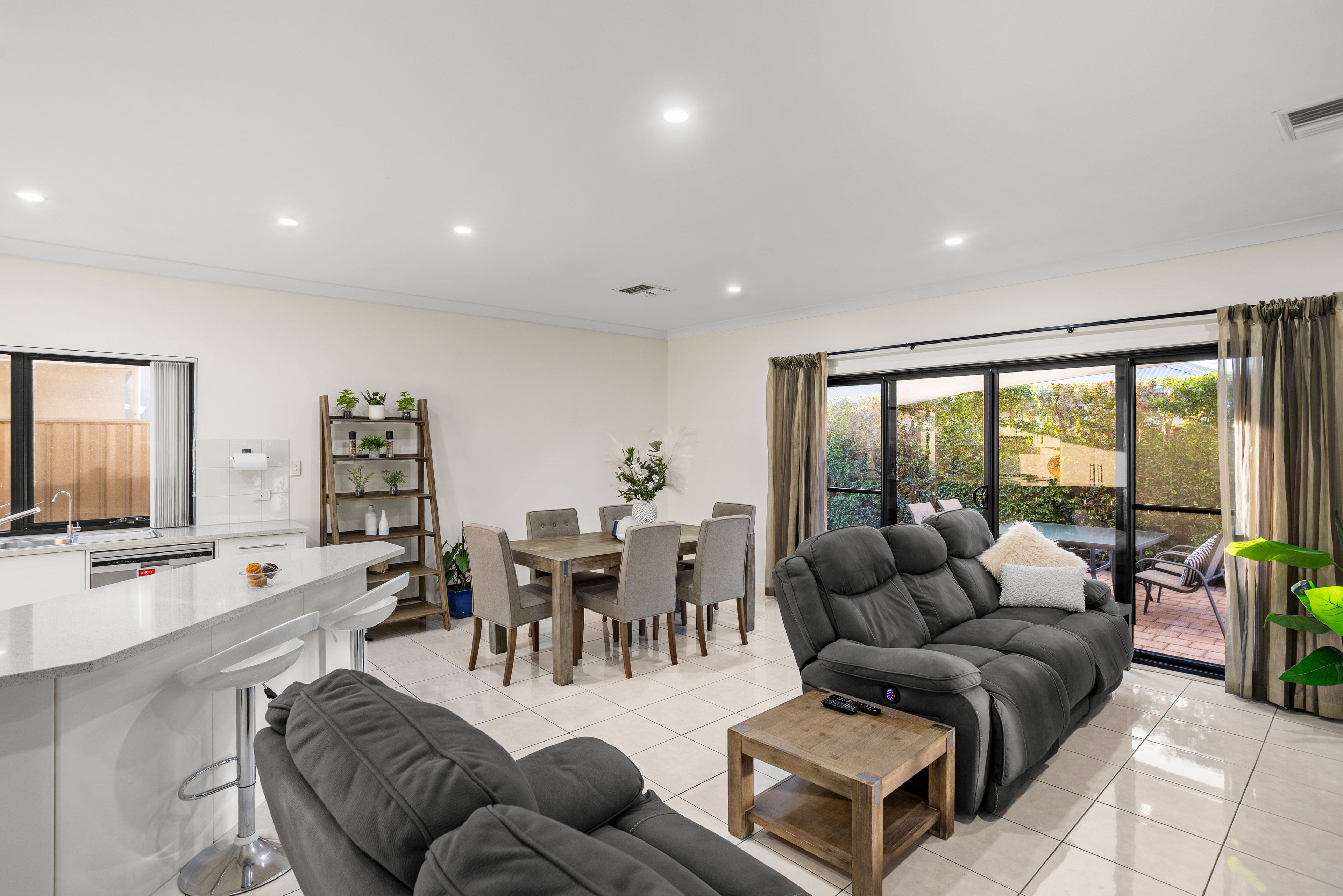 2 Hatwell Court — photo 9 of 27