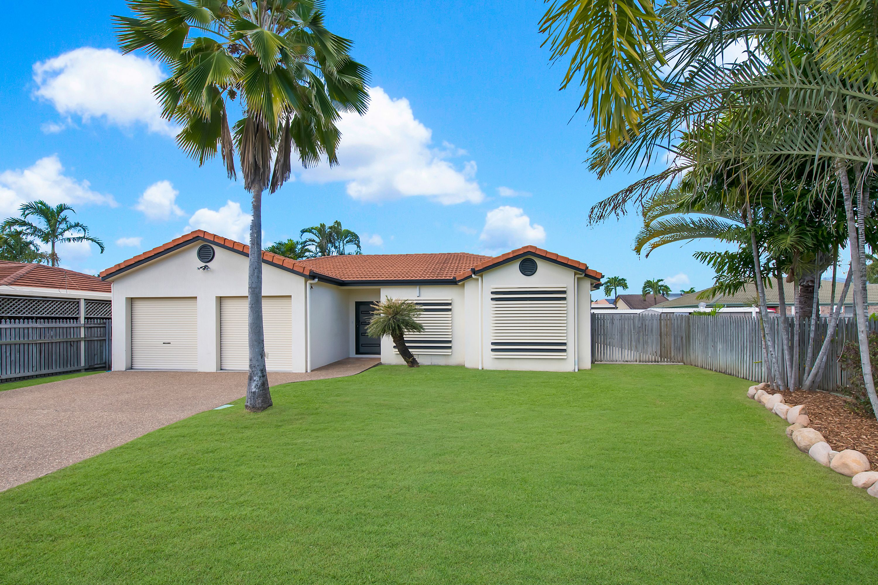 3 Overton Circuit, Kirwan, QLD 4817