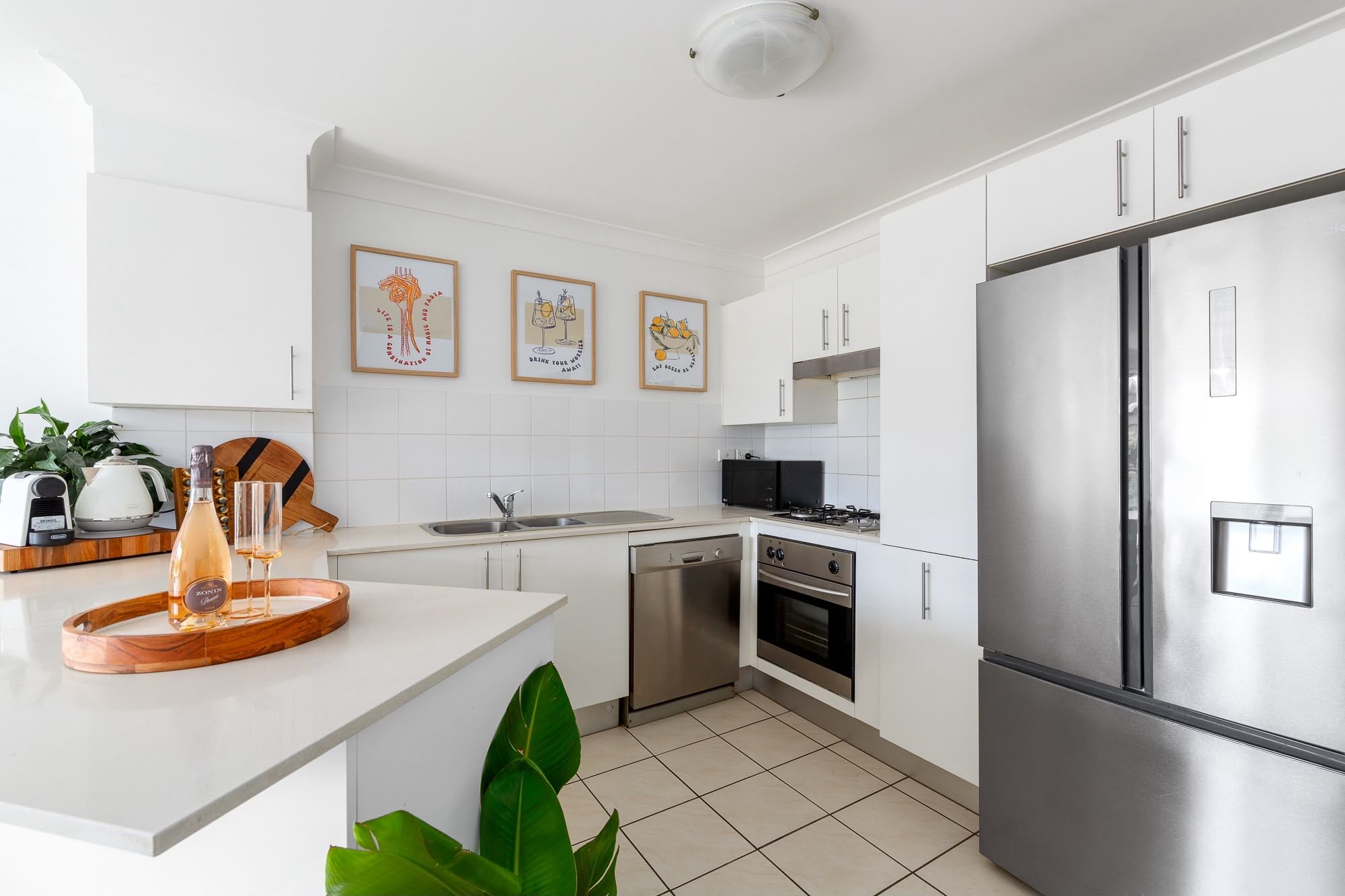 12/50-52 Old Pittwater Road — photo 4 of 10