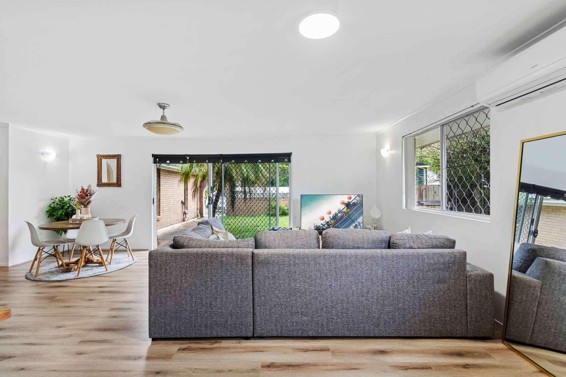 144 Sunshine Boulevard, Mermaid Waters, QLD 4218
