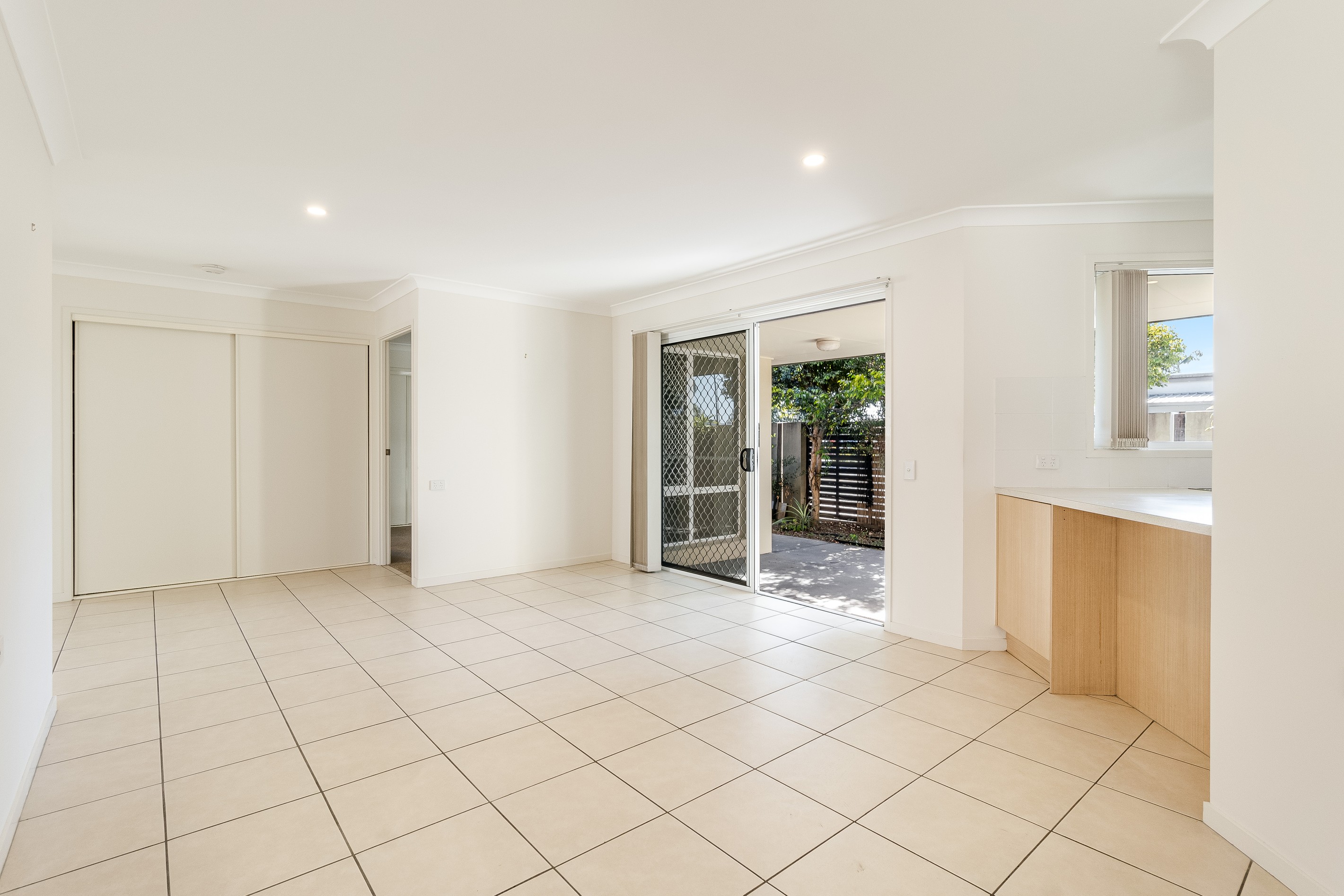 2/4 Somerset Place, Yamba, NSW 2464