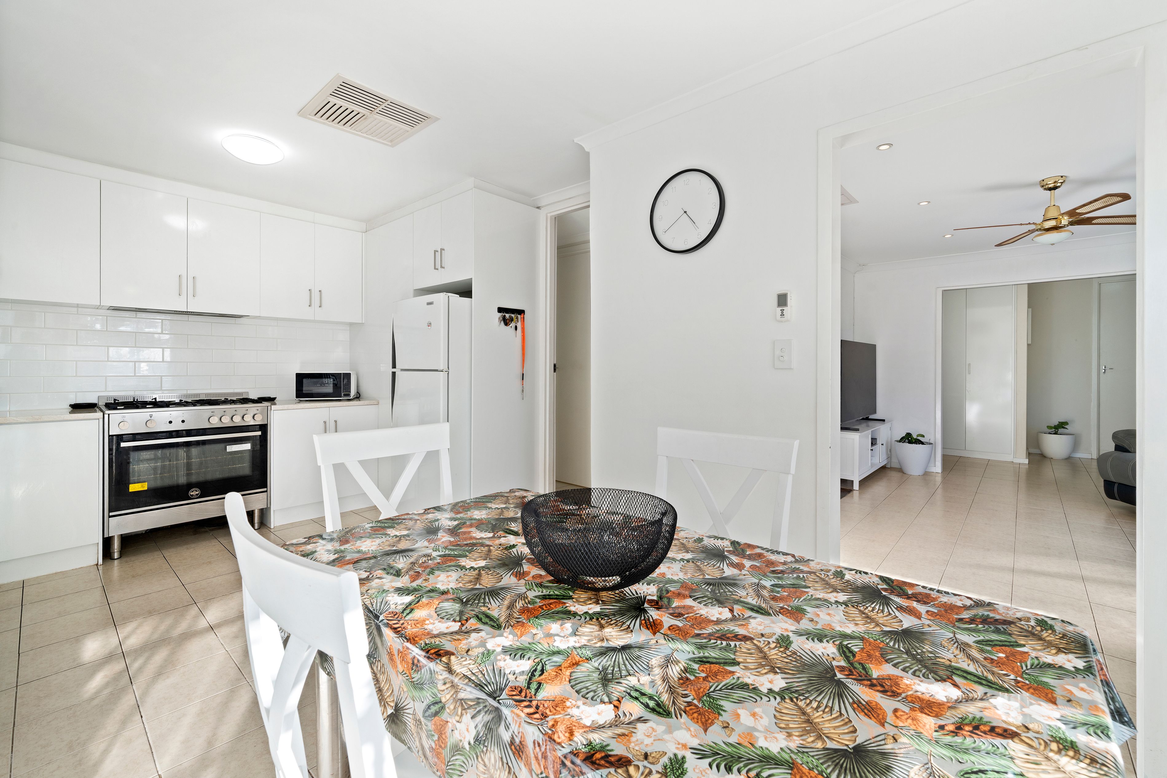 12 Aragon Road — photo 15 of 26