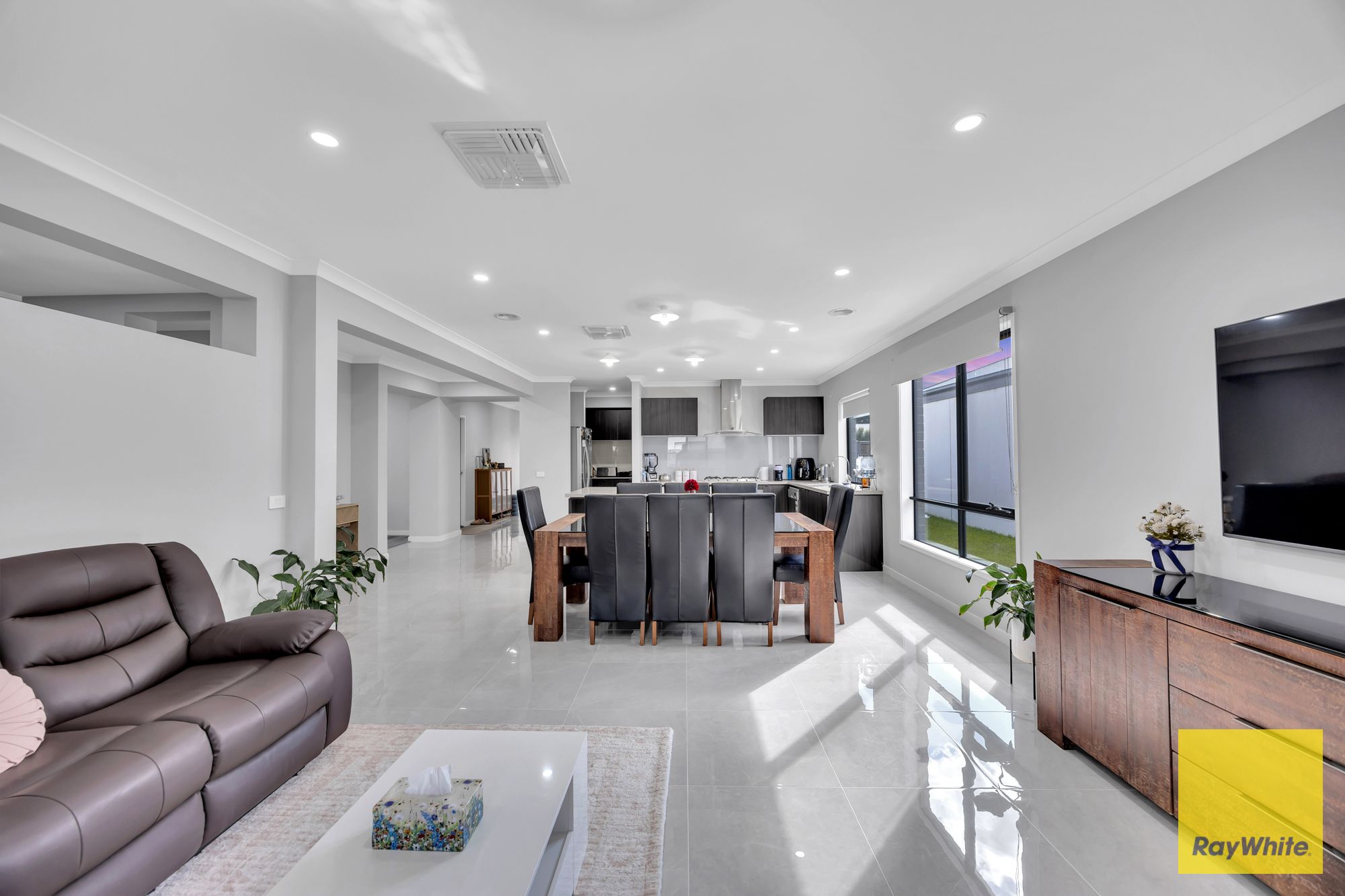 280 Spring Street — photo 14 of 24