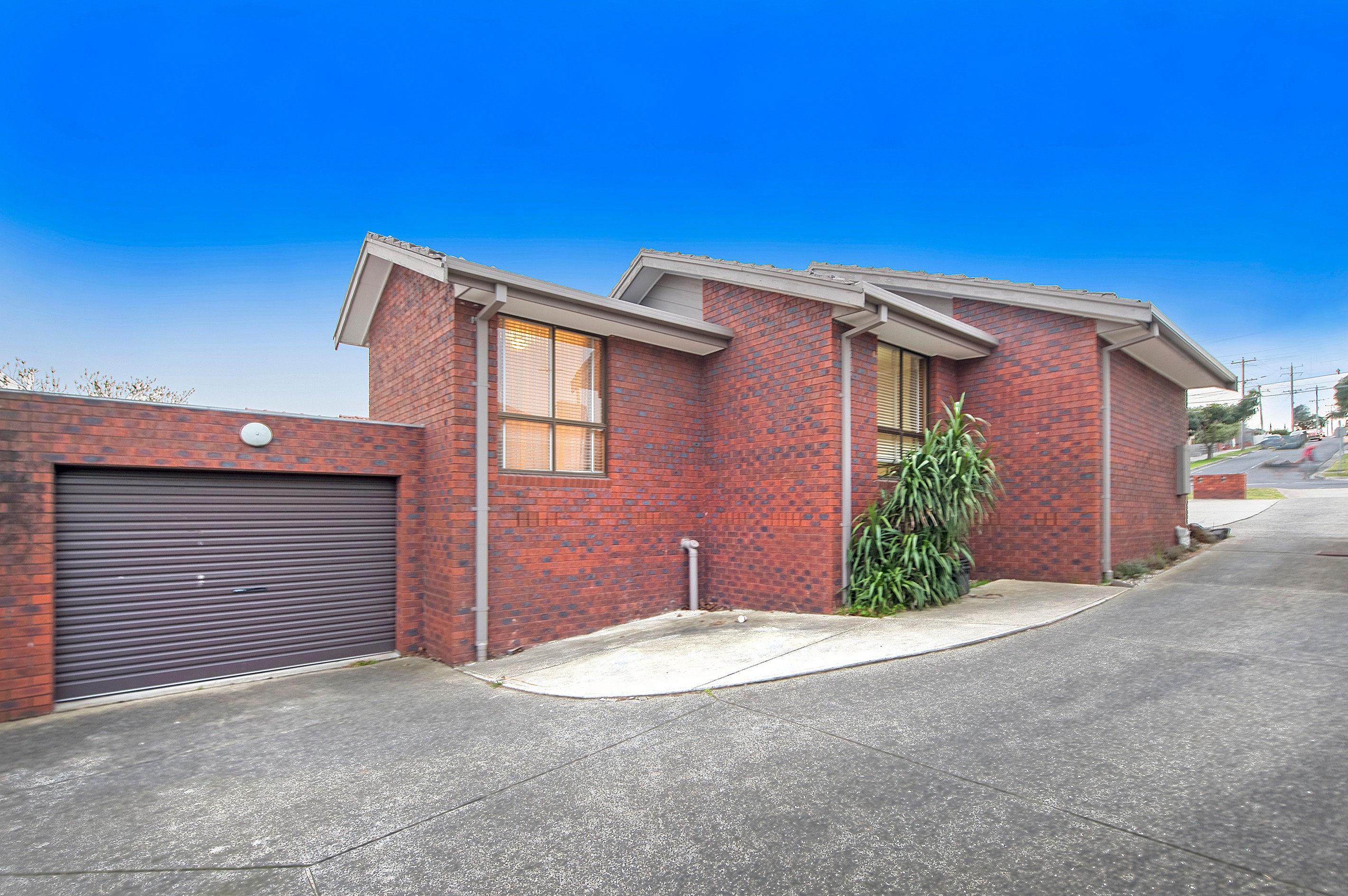 1/73 Purinuan Road, Reservoir, VIC 3073