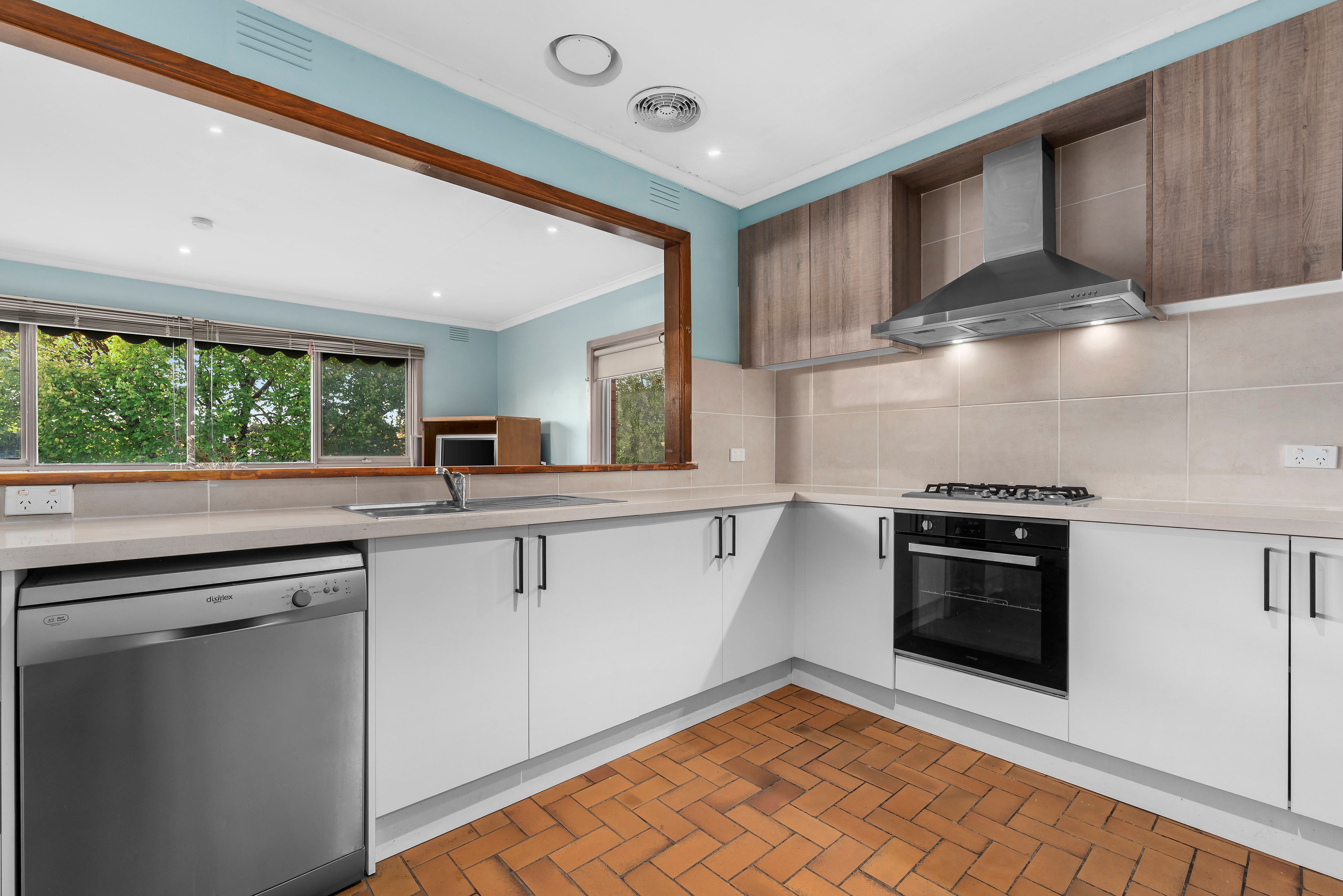 28 Winton Street, Burwood, VIC 3125