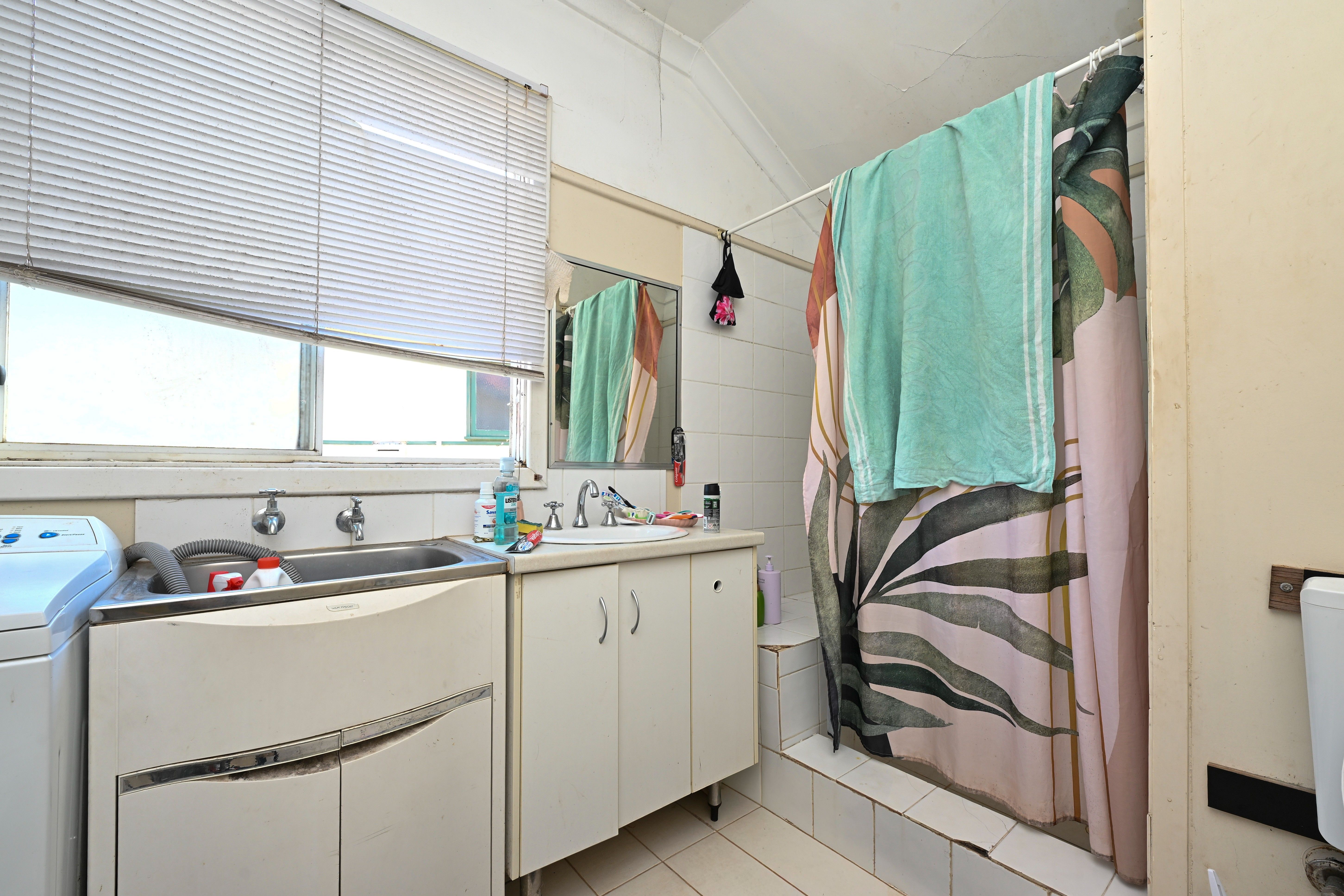 61 Eastern Road — photo 4 of 10