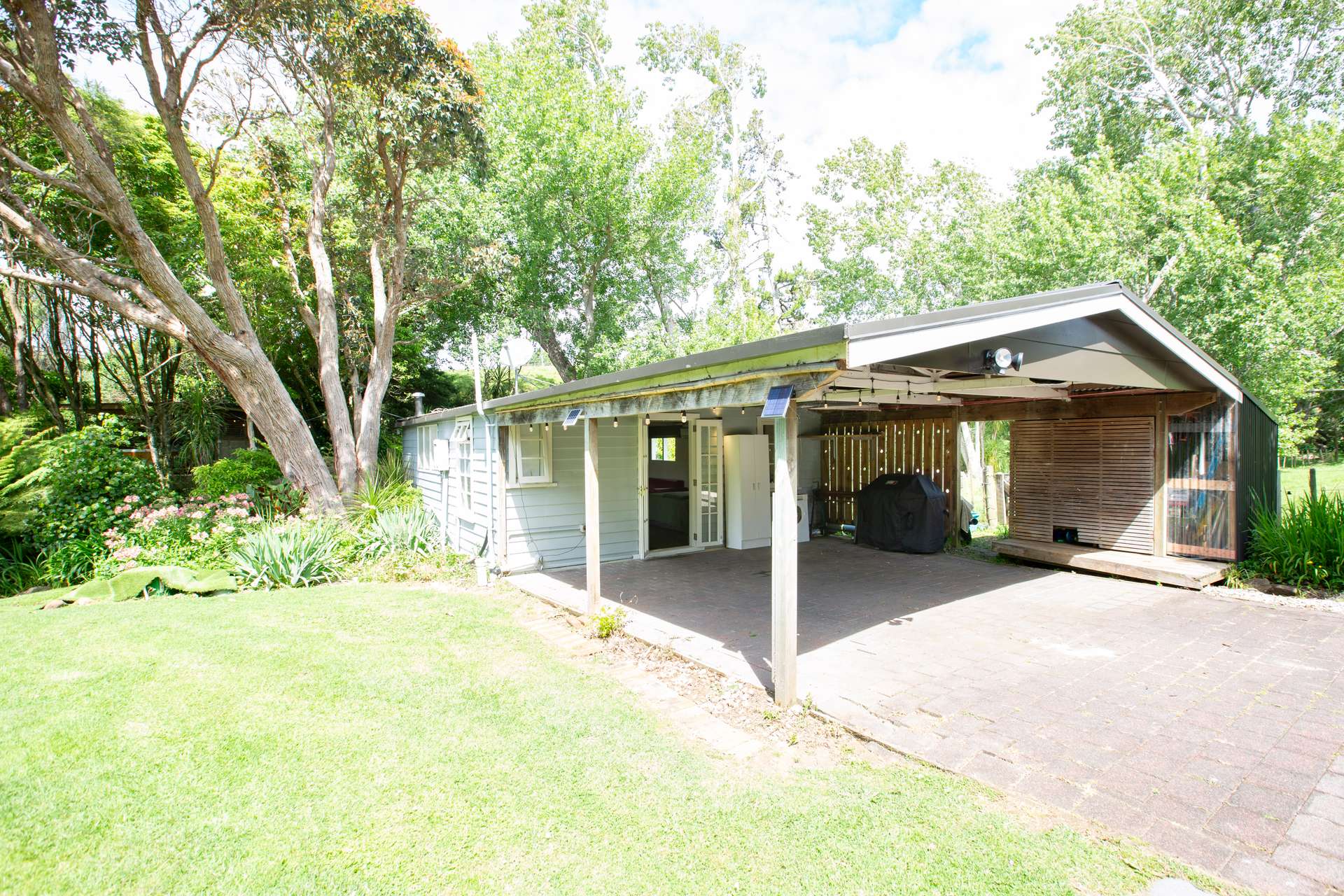 349 Wainui Road photo 25