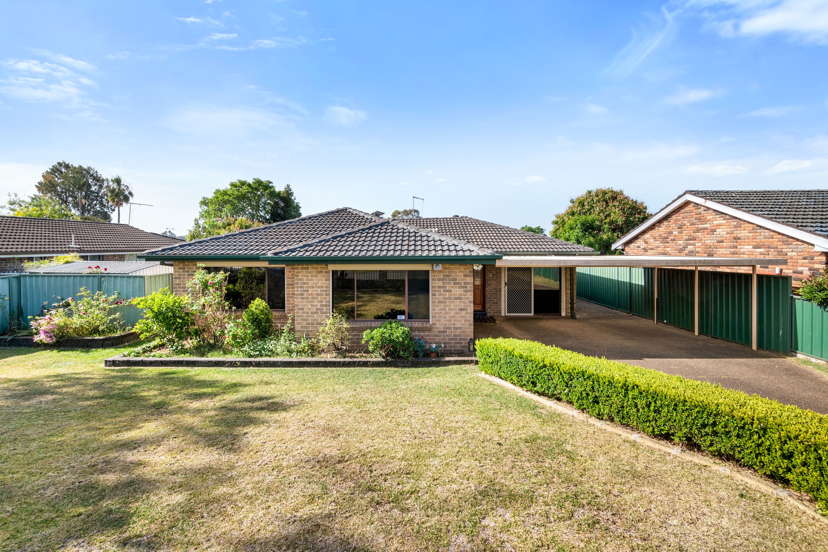 18 Victoria Road, Macquarie Fields, NSW 2564