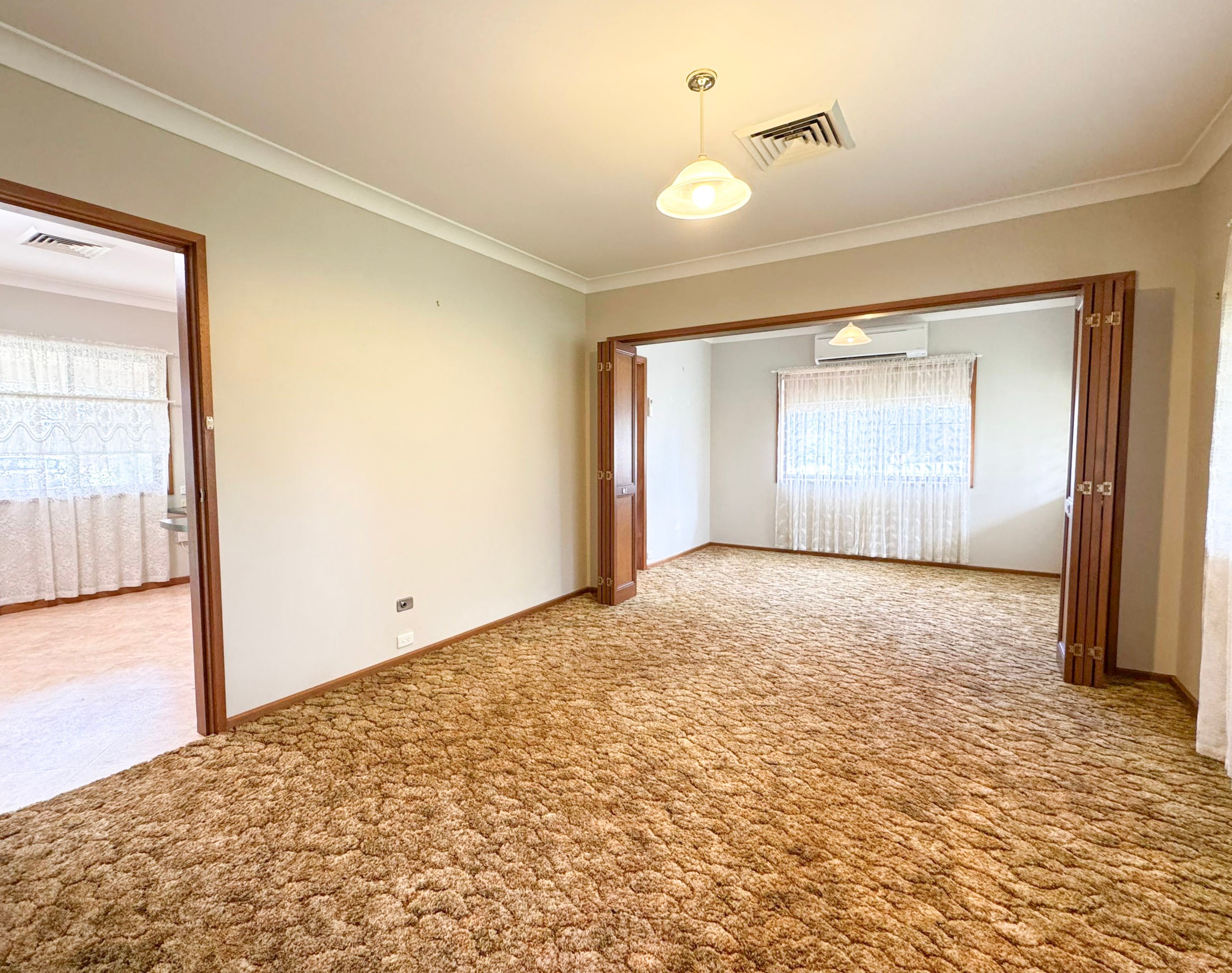 Parkes, NSW 2870