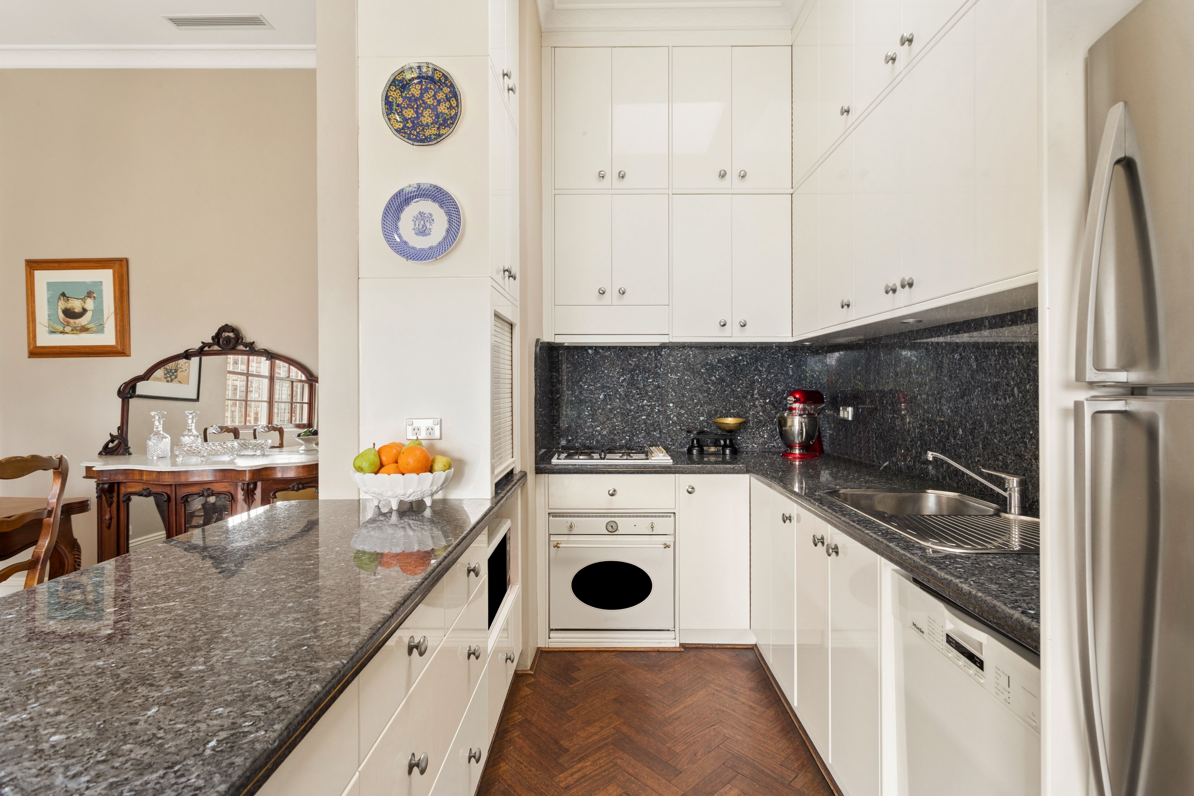 6 Kensington Road — photo 5 of 15