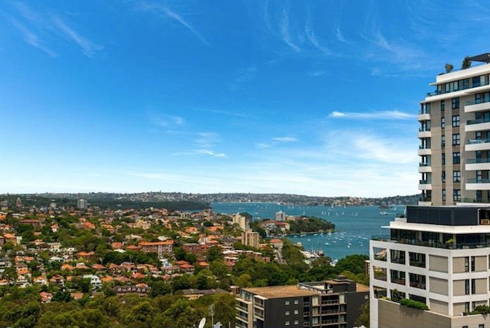 1103/39 McLaren Street — photo from Ray White The Horizon Group - East
