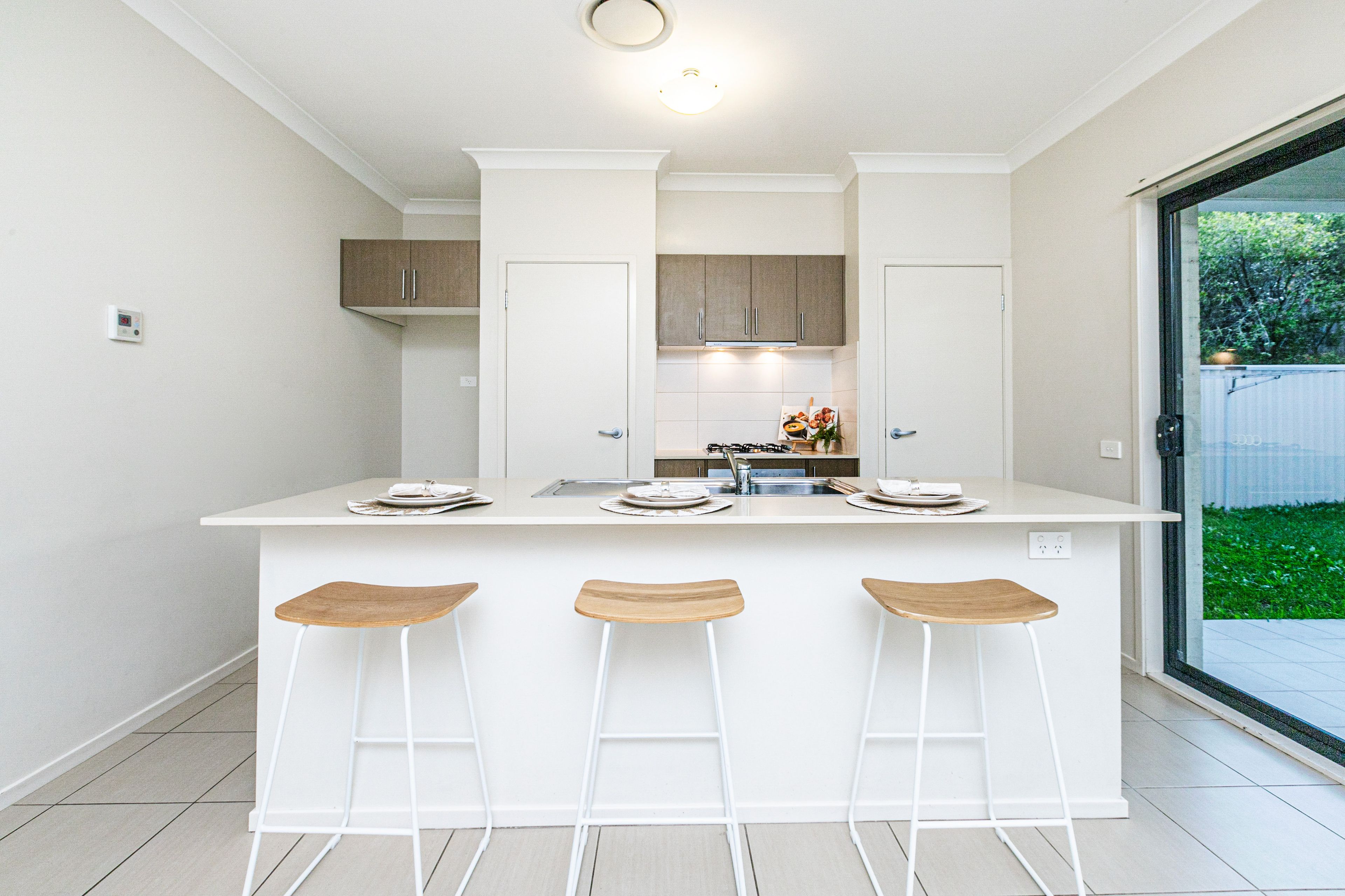 1 Treeland Circuit, Kellyville, NSW 2155, photo 4