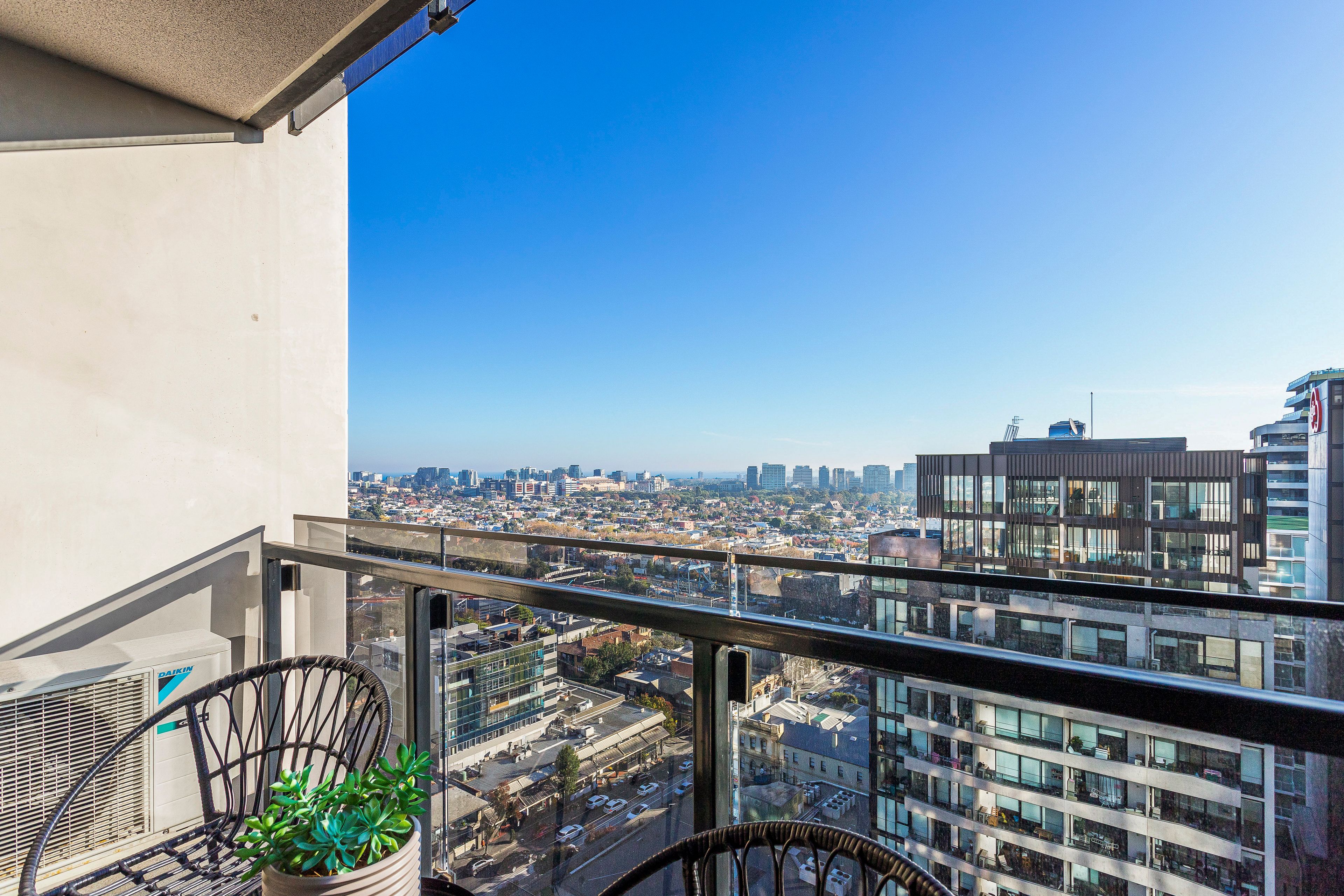 1902N/227-229 Toorak Road, South Yarra, VIC 3141