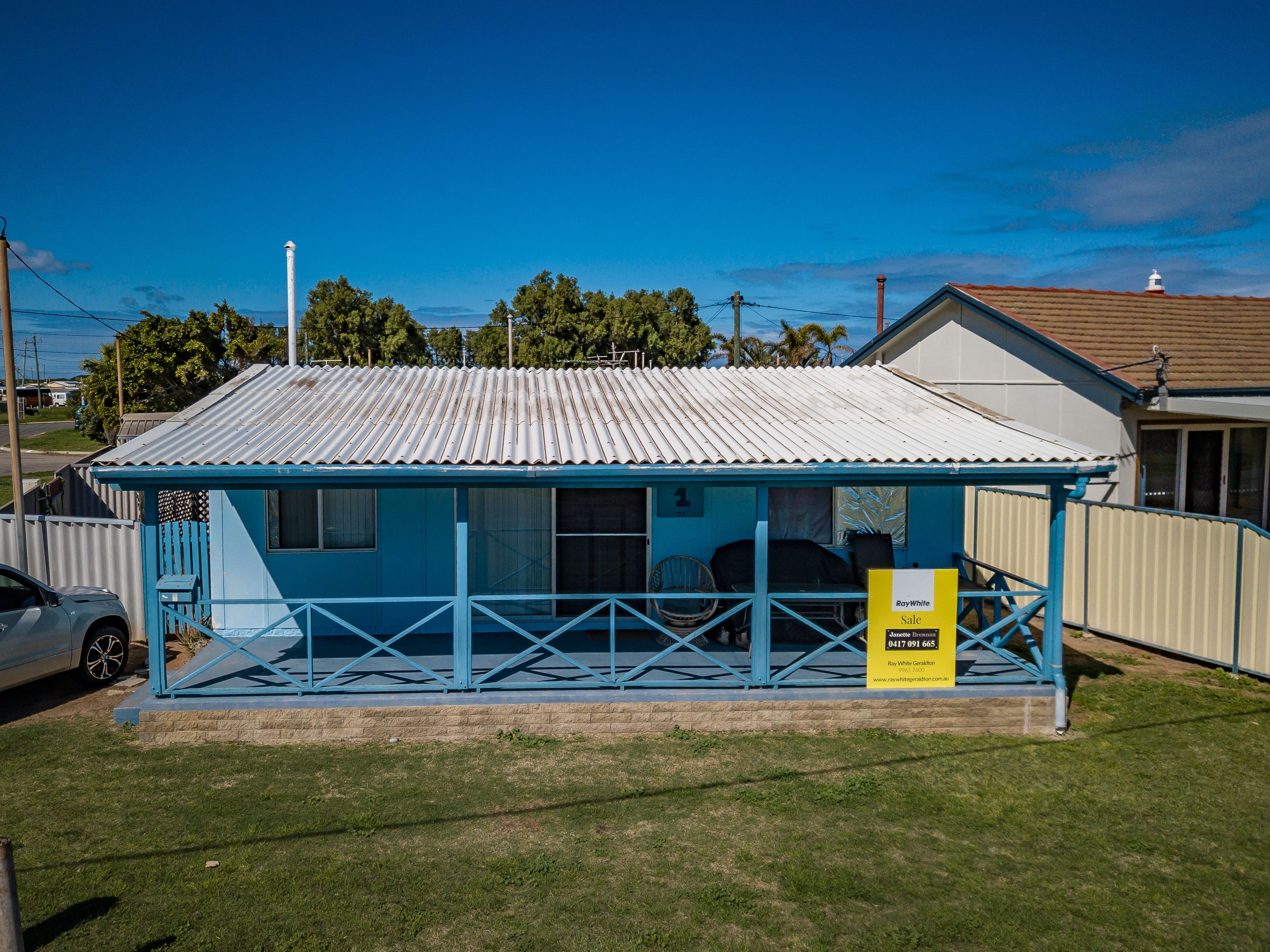 1 Captains Crescent, West End WA 6530