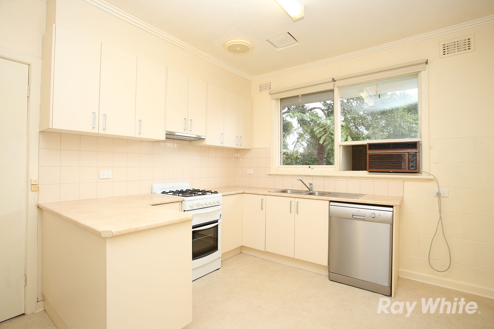 41 Weymar Street, Cheltenham, VIC 3192