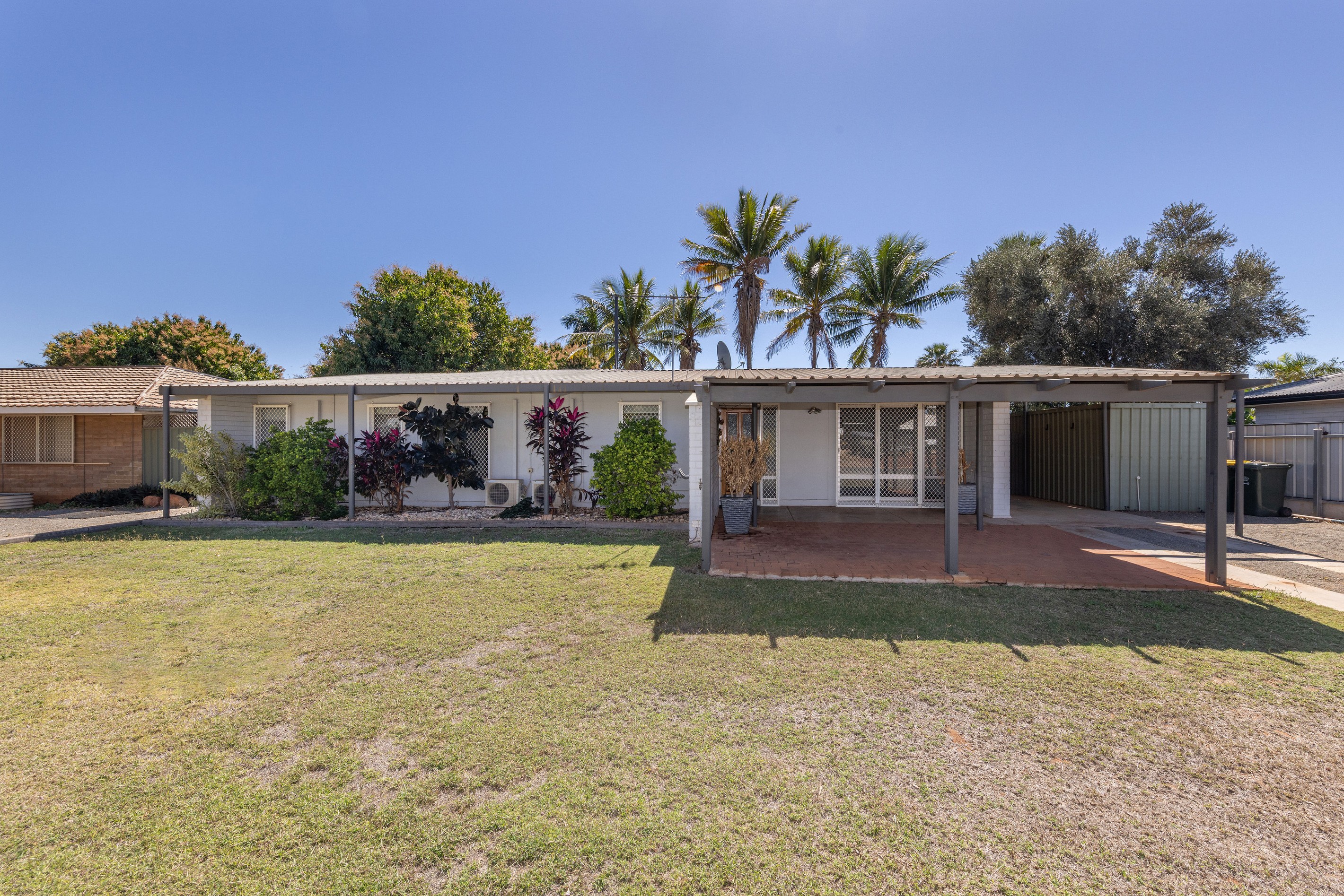 8 Clarkson Way, Bulgarra, WA 6714