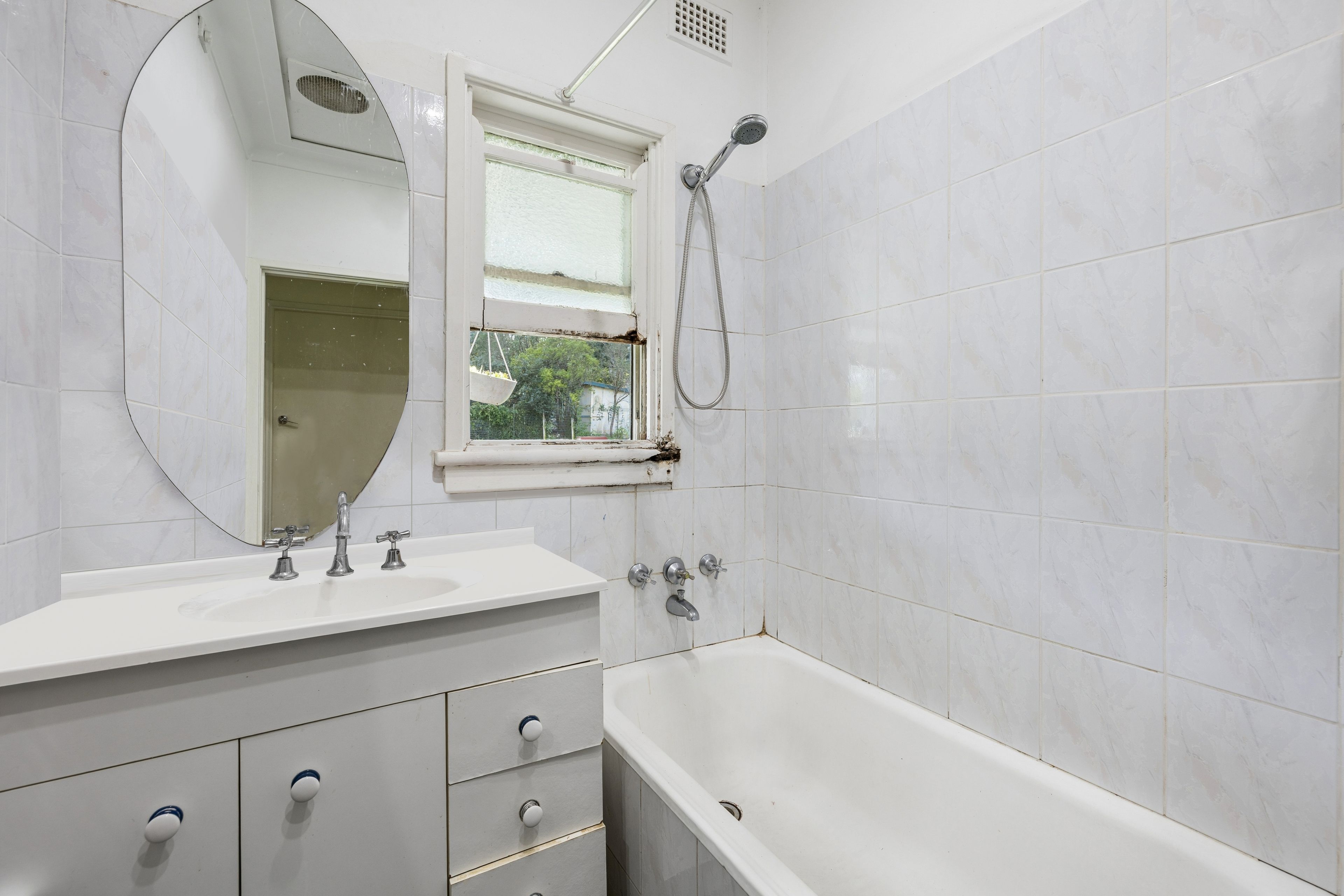 25 Watkins Road — photo 6 of 10