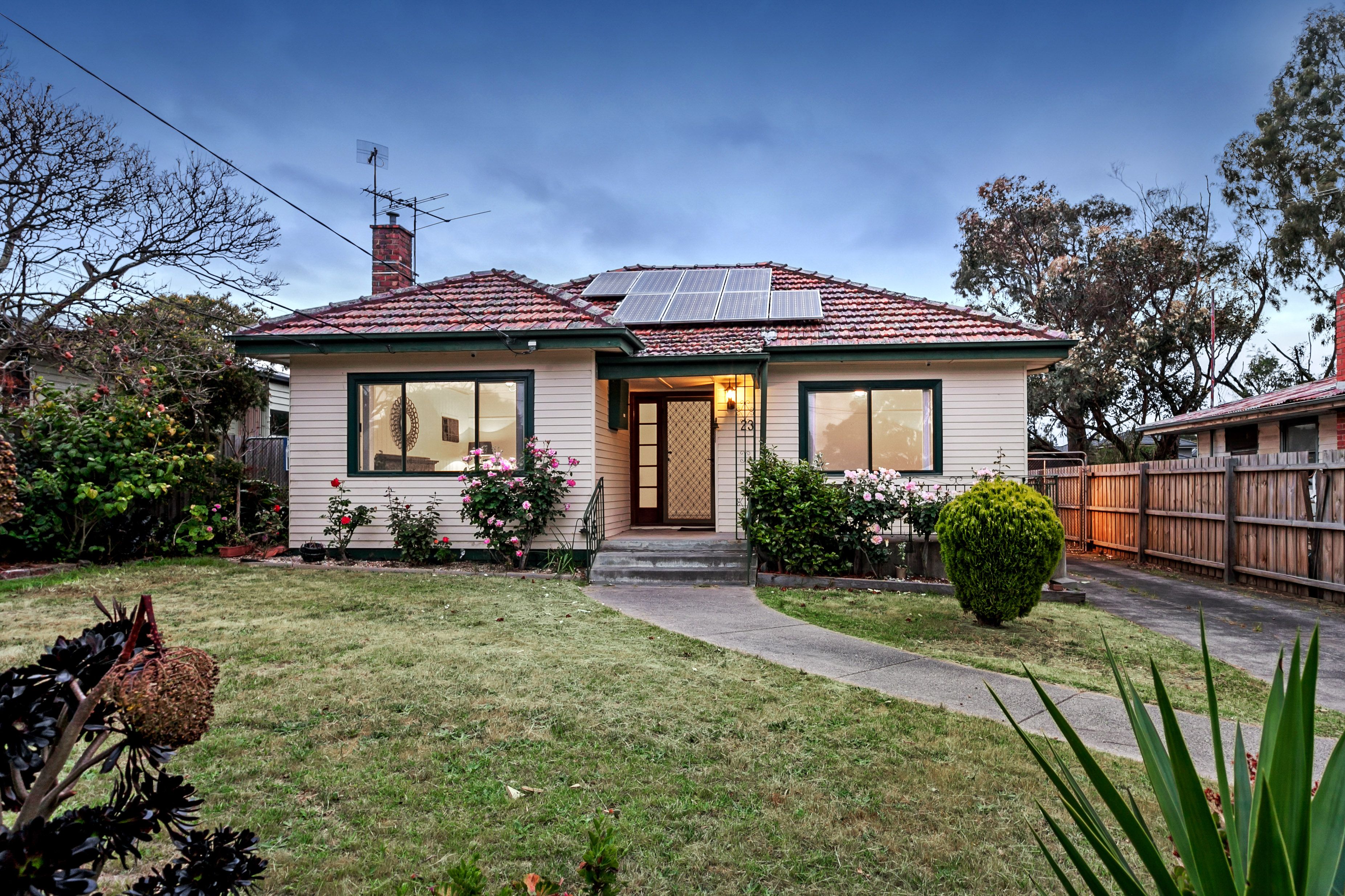 23 Barwon Avenue, Reservoir, VIC 3073