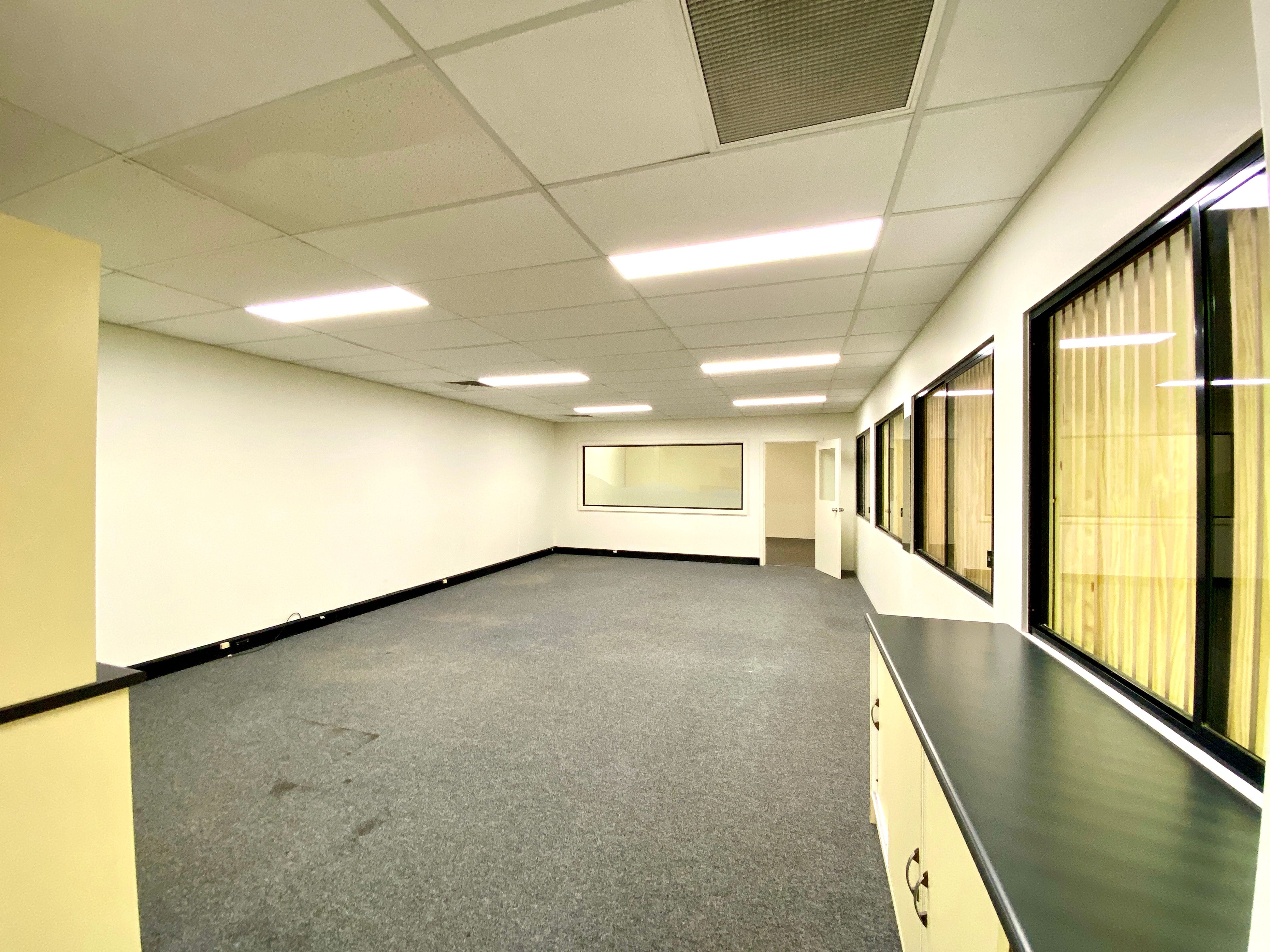 Unit 1/16-18 Northumberland Road, Caringbah, NSW 2229